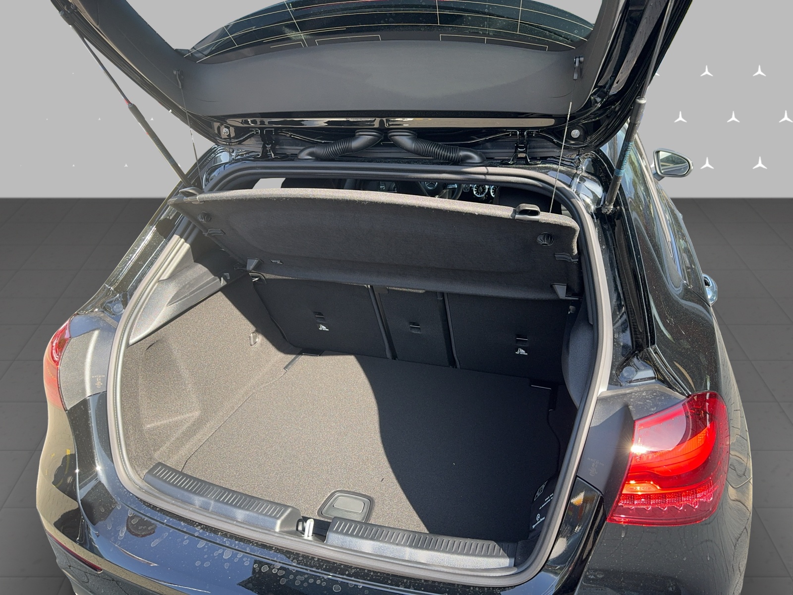 MERCEDES-BENZ A 250 4Matic 8G-DCT-image-5