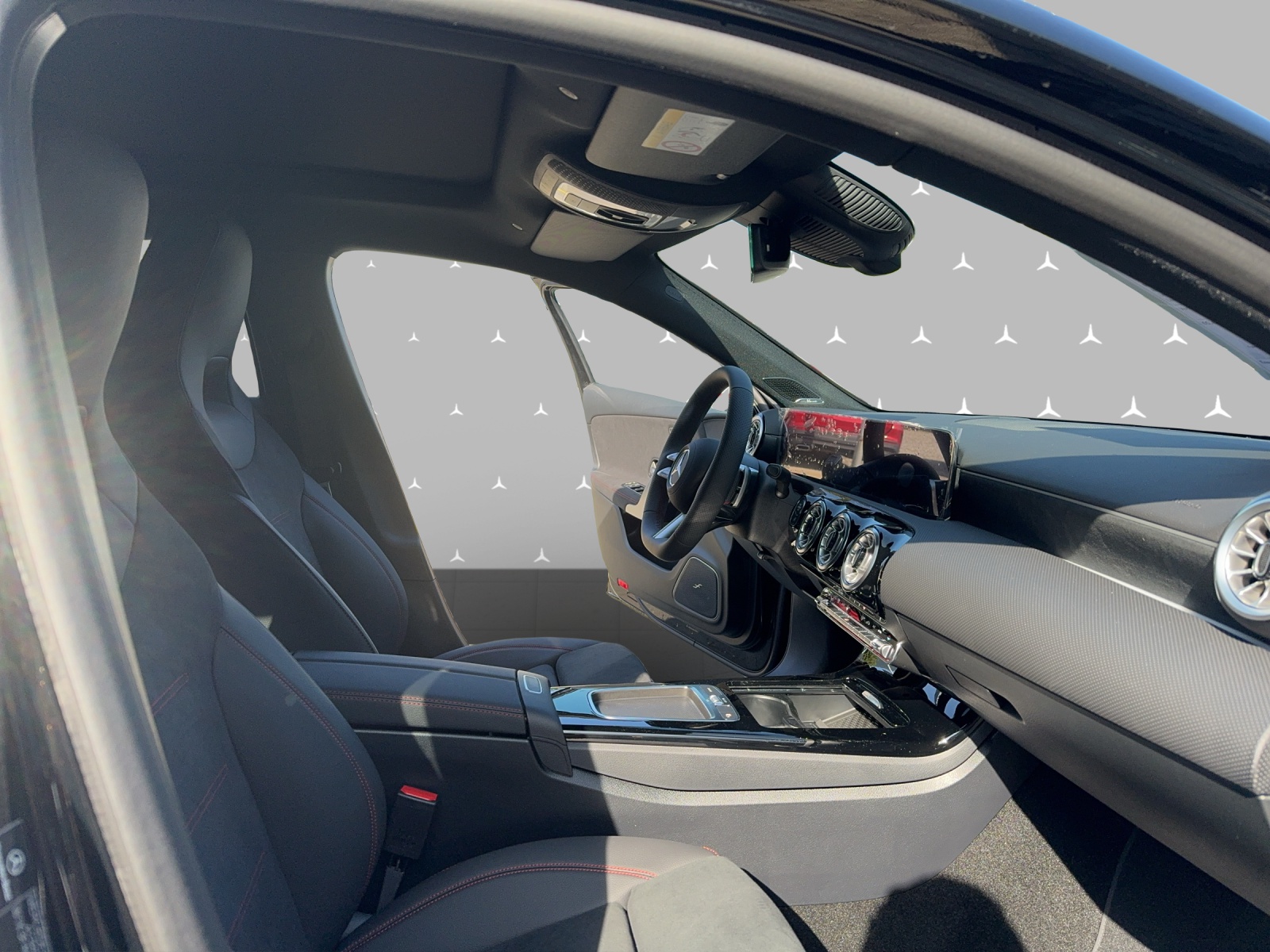 MERCEDES-BENZ A 250 4Matic 8G-DCT-image-9