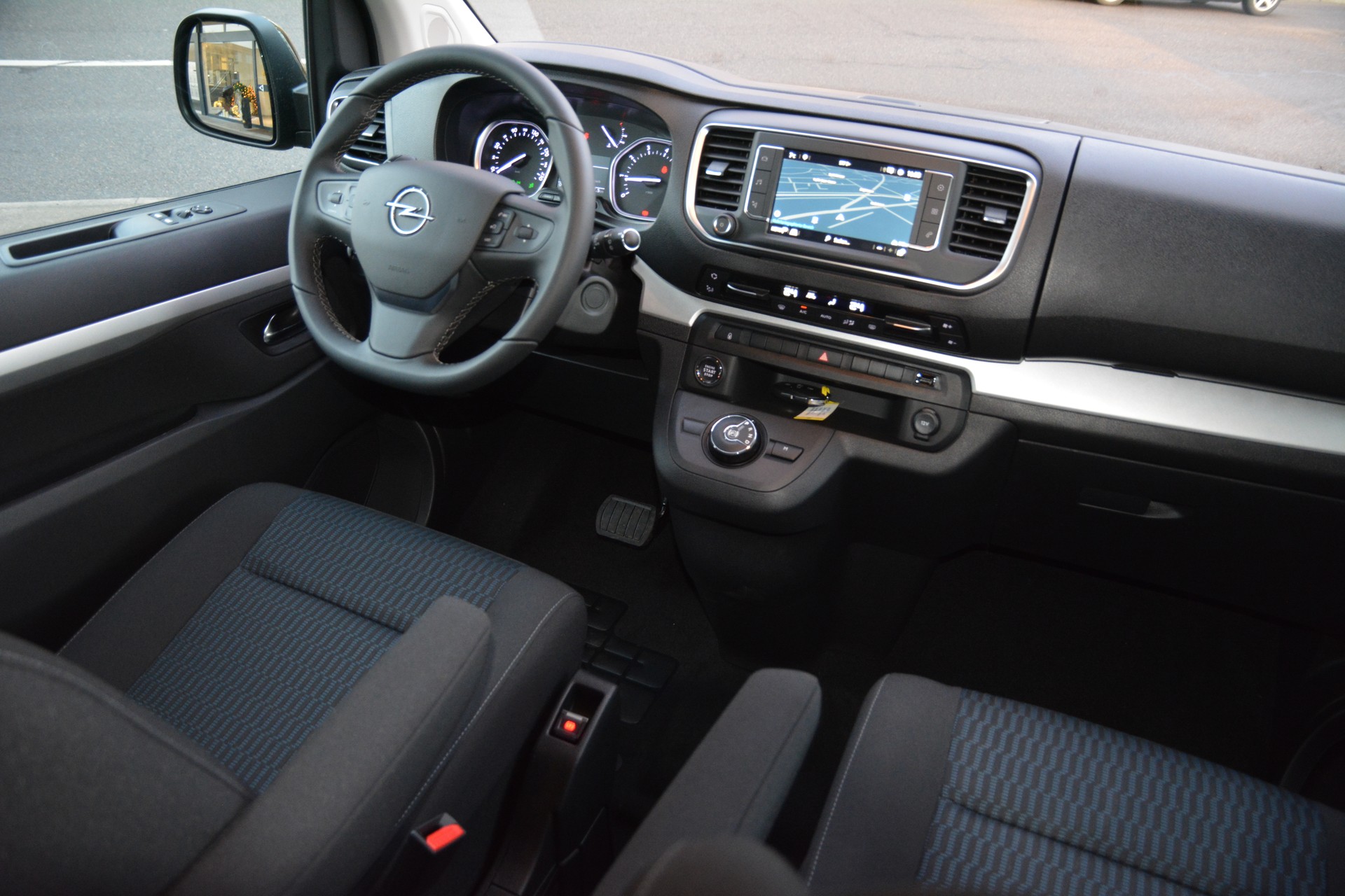 OPEL Zafira Life Bus Edit. L Automatik-image-10