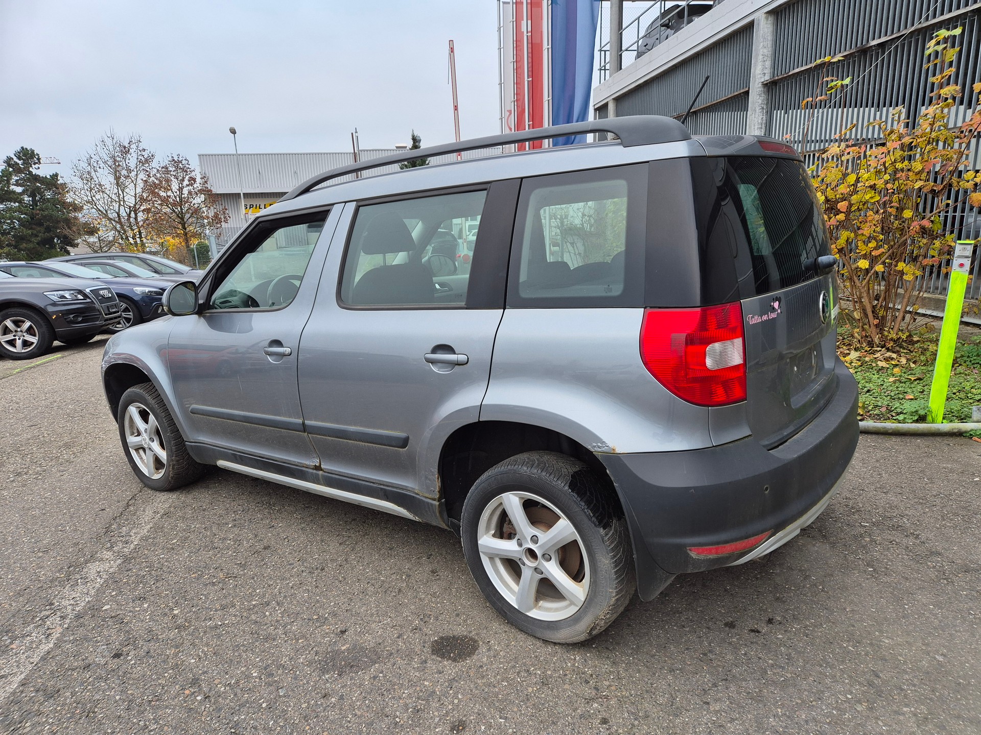 SKODA Yeti 1.8 TSI Active 4x4-image-6