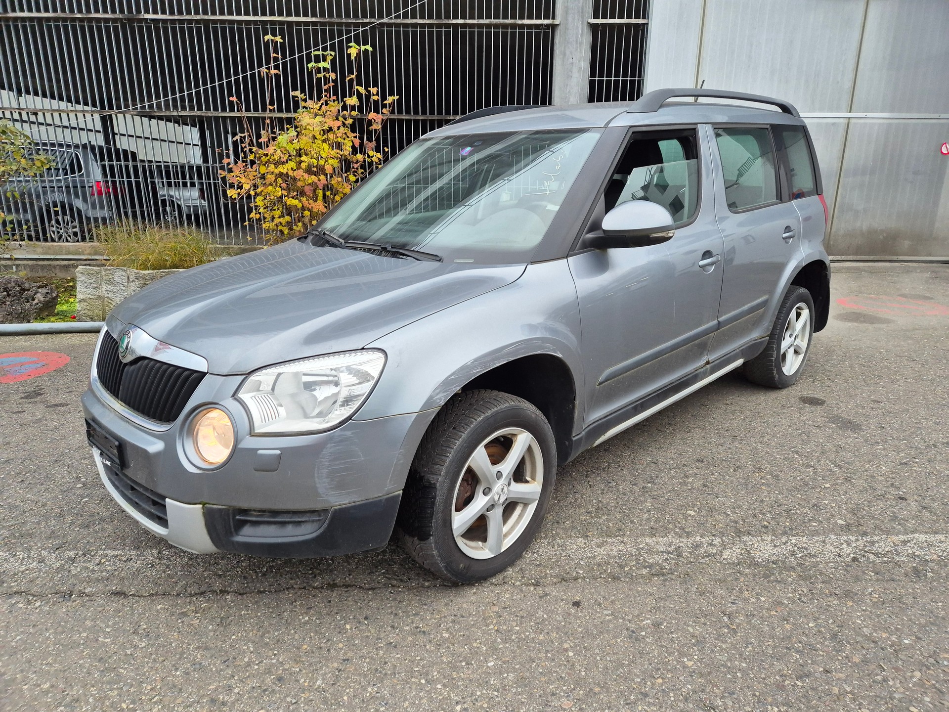 SKODA Yeti 1.8 TSI Active 4x4-image-1