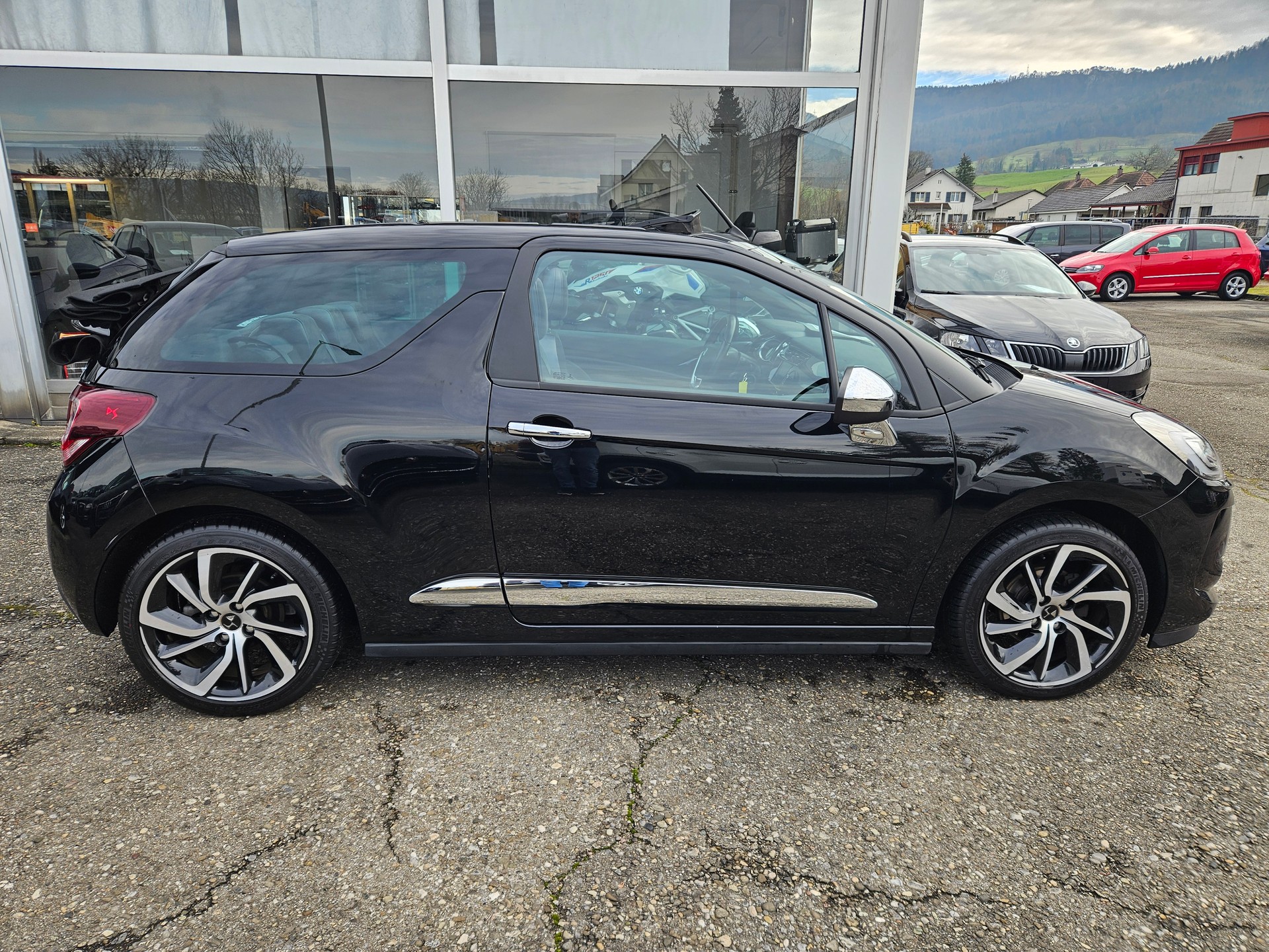 DS AUTOMOBILES DS 3 Cabrio 1.2 PureTech SO Chic-image-9