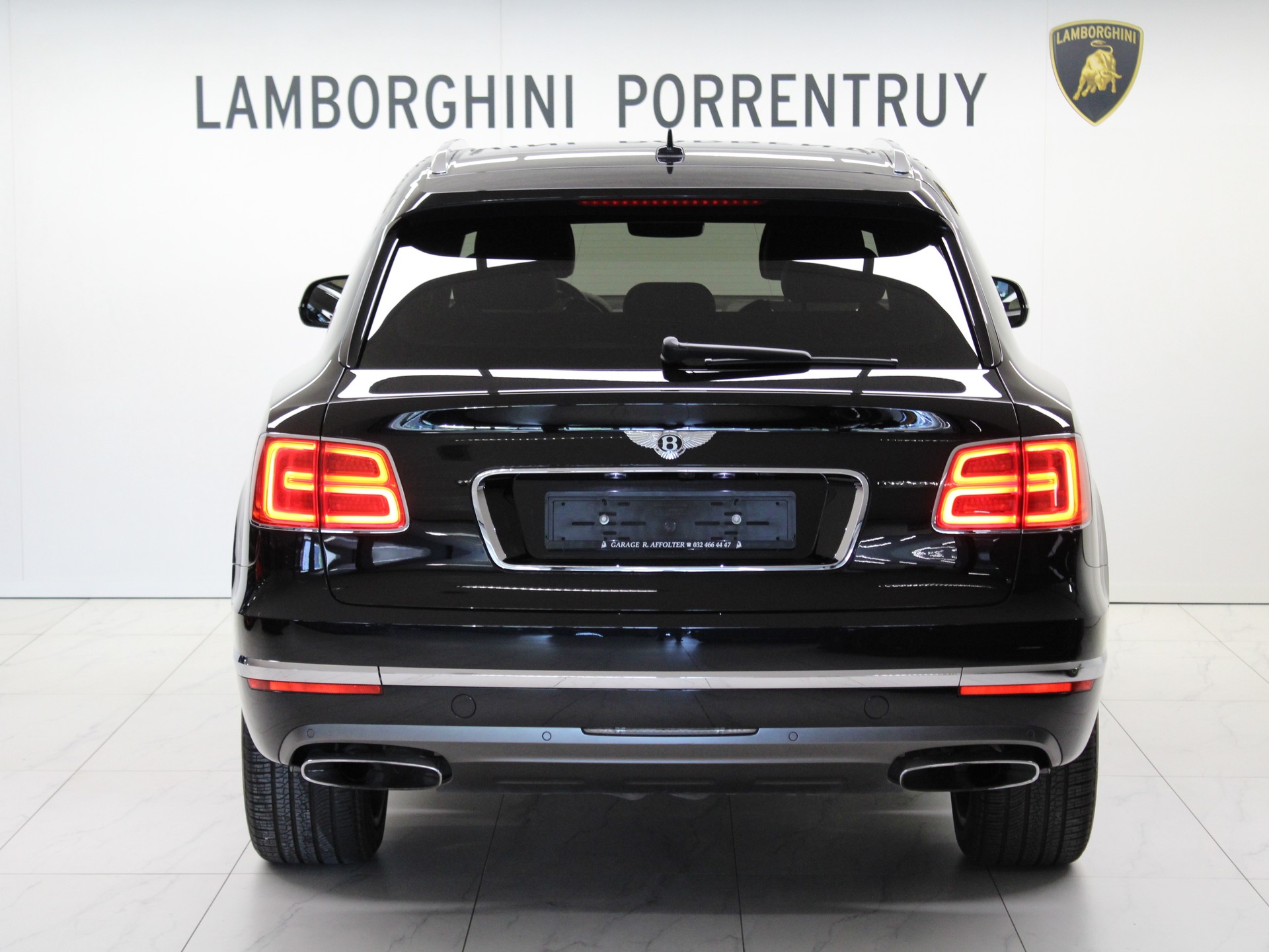 BENTLEY Bentayga W12-image-3
