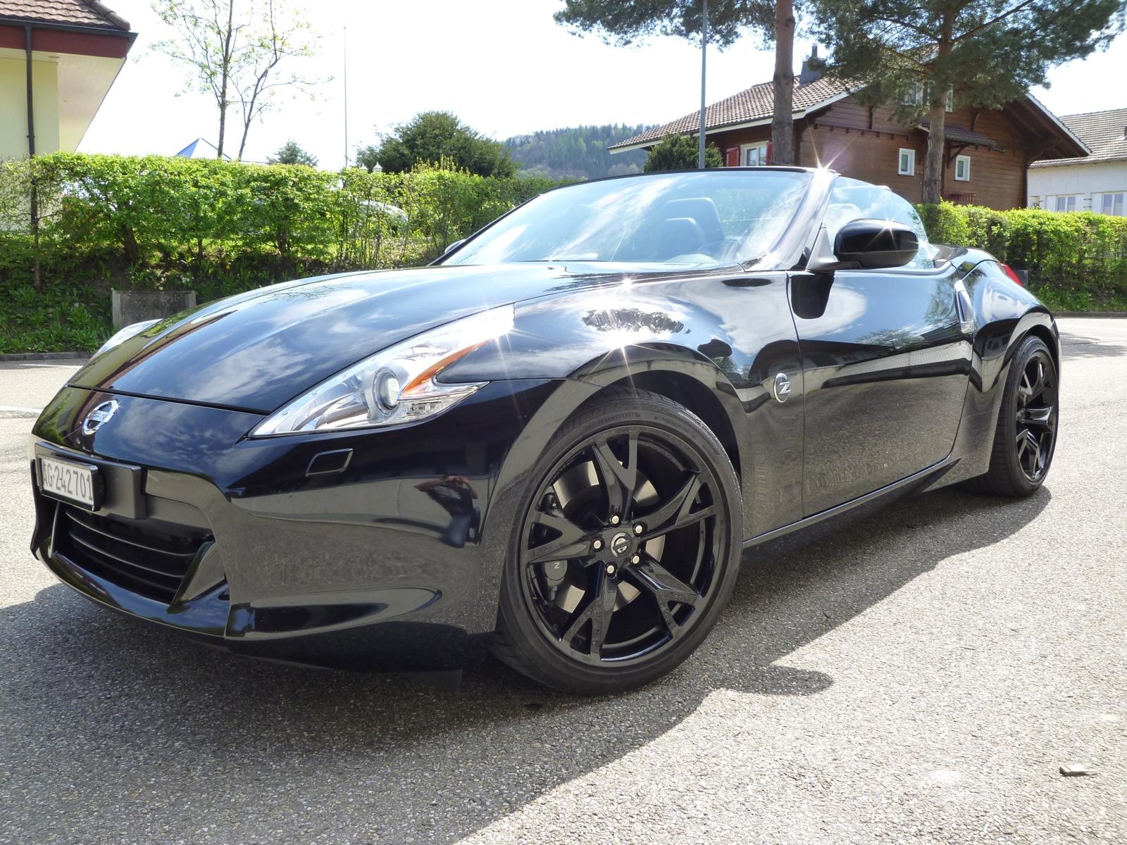 NISSAN 370 Z Roadster-image-0