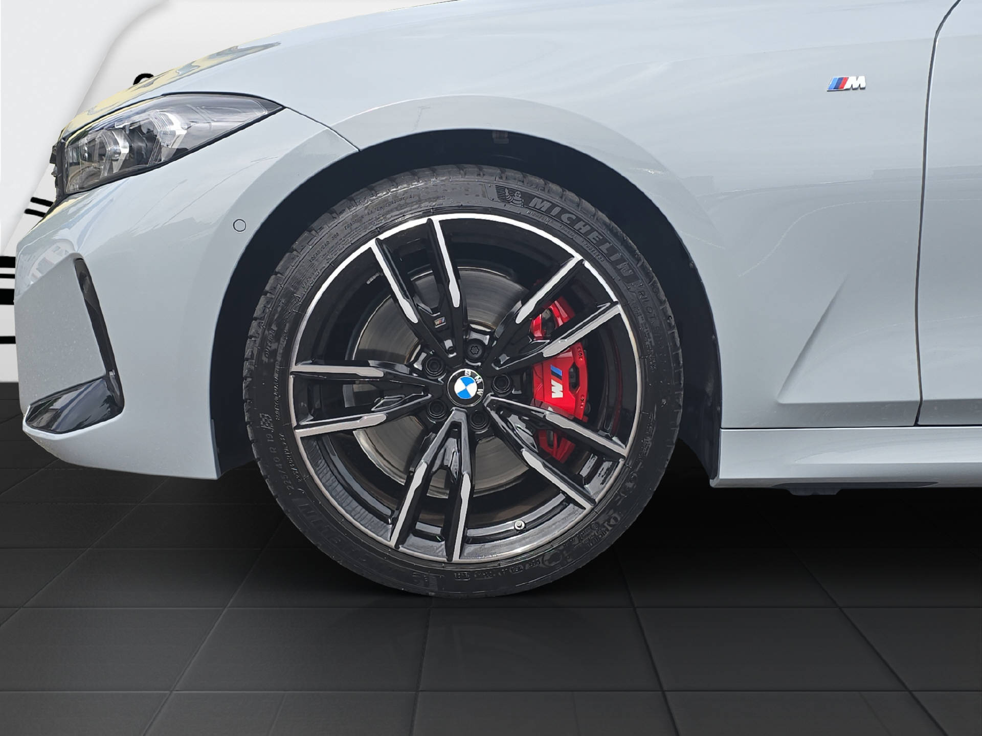 BMW M340d xDrive Touring ** 5 Jahre GARANTIE // Neupreis 109'450 CHF **-image-2