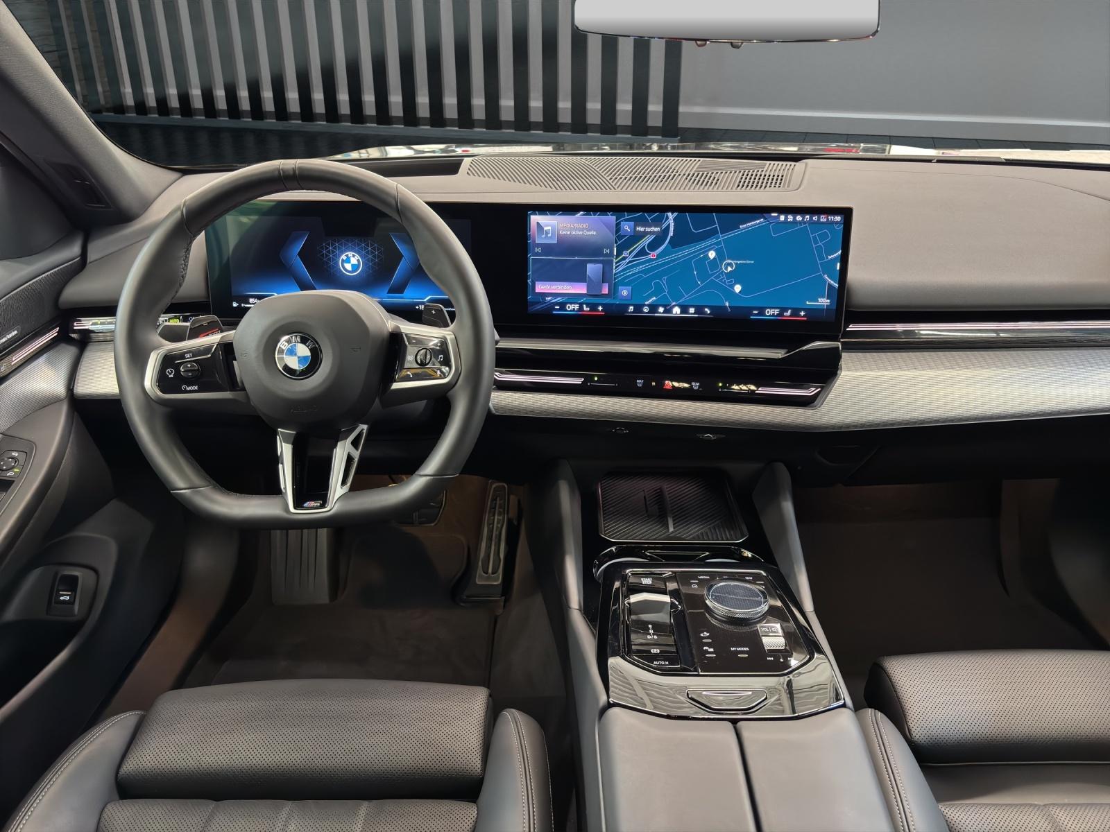 BMW 520d xDrive Touring M Sport-image-9