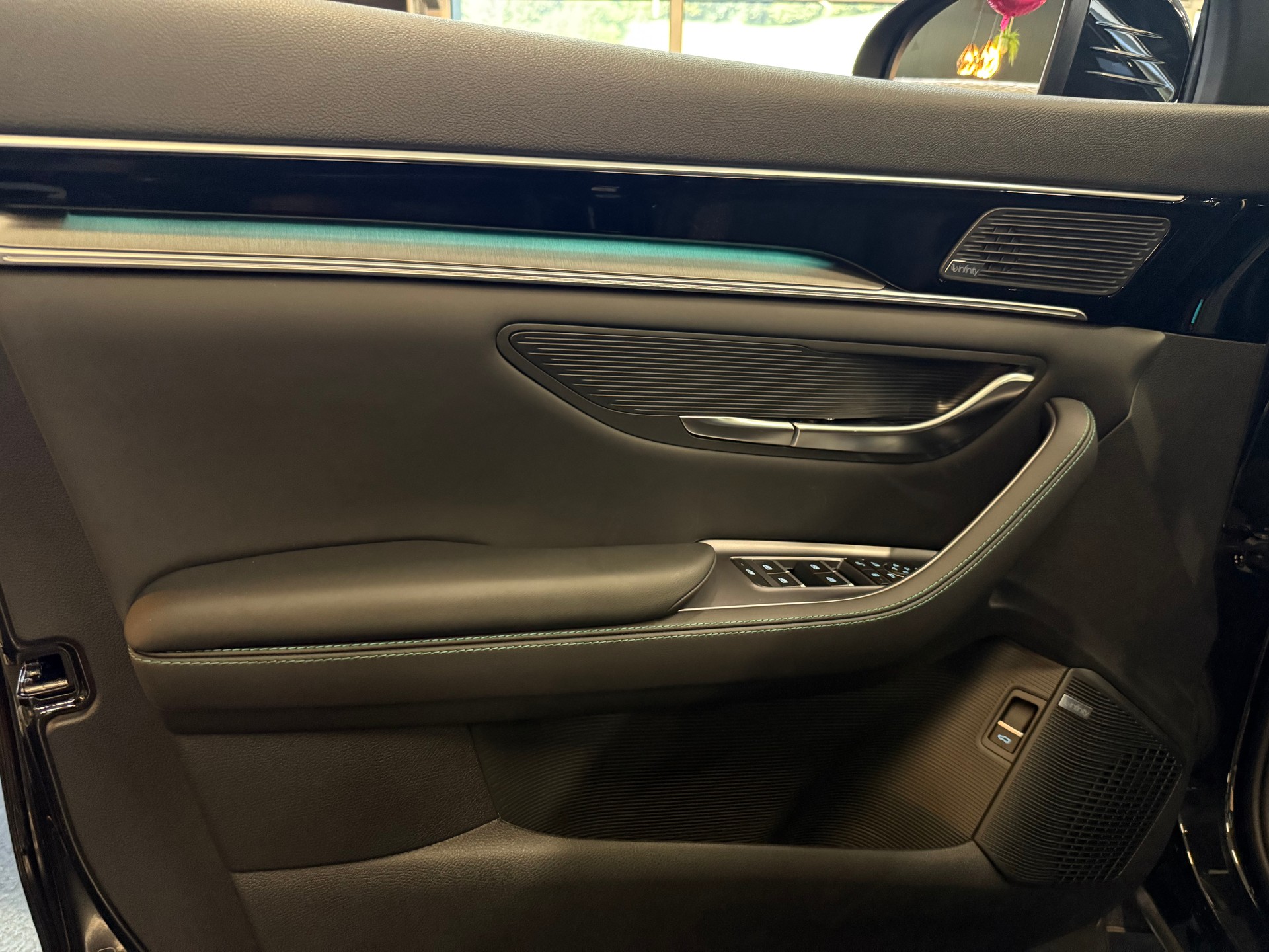 BYD Seal U Design Elektro-image-26