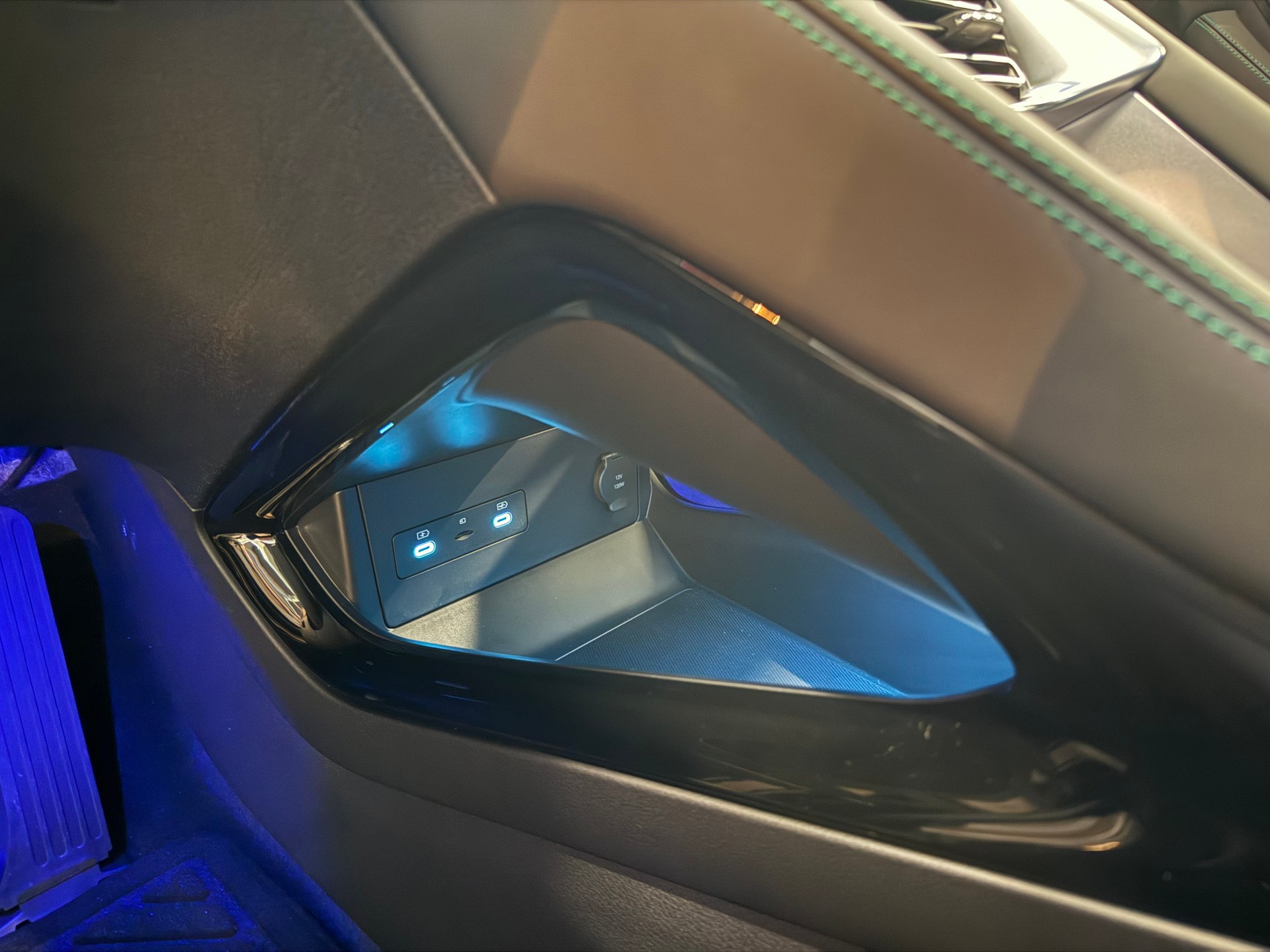 BYD Seal U Design Elektro-image-23