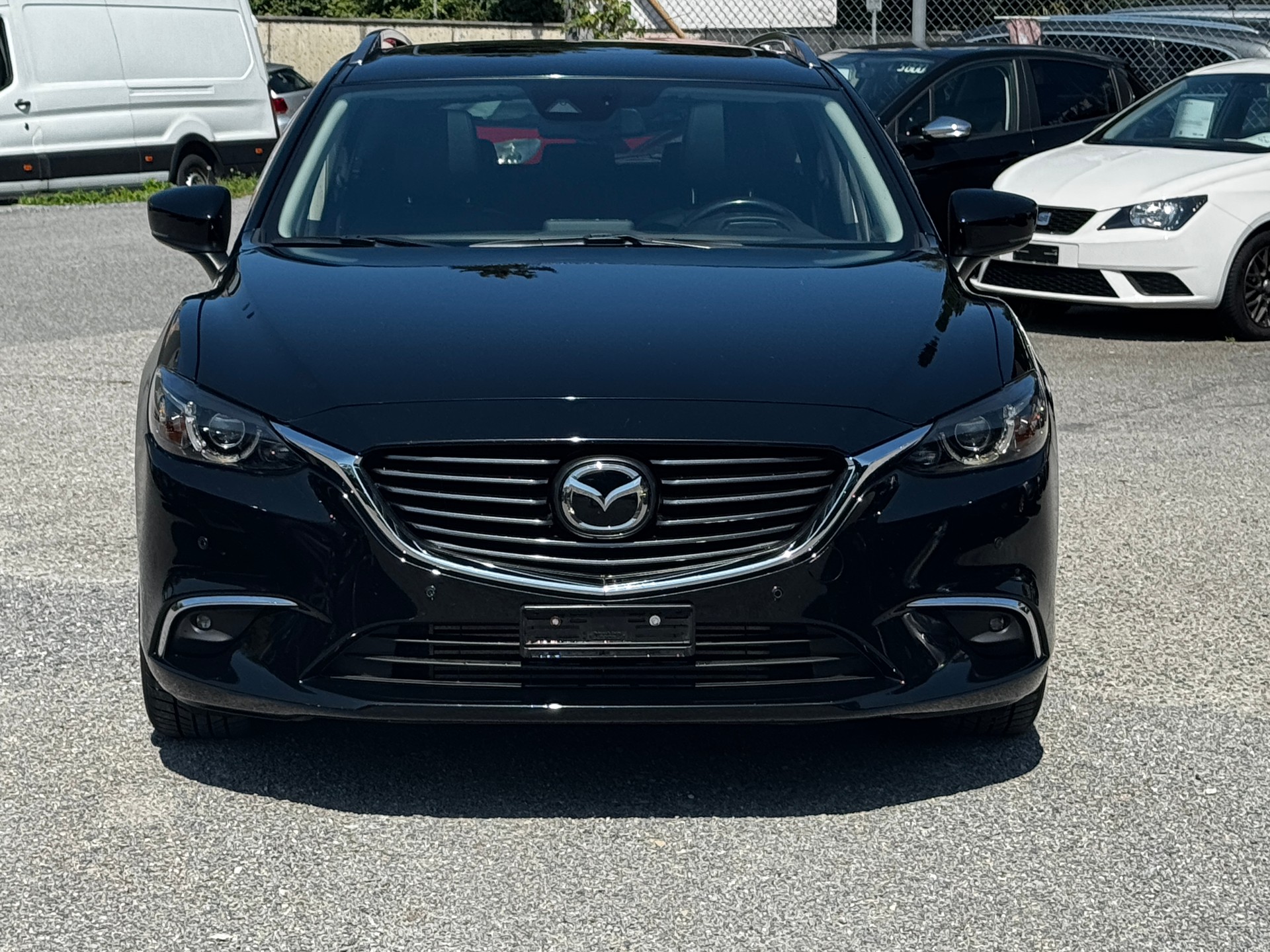 MAZDA 6 Sportwagon SKYACTIV-D 175 Revolution Automat AWD-image-3