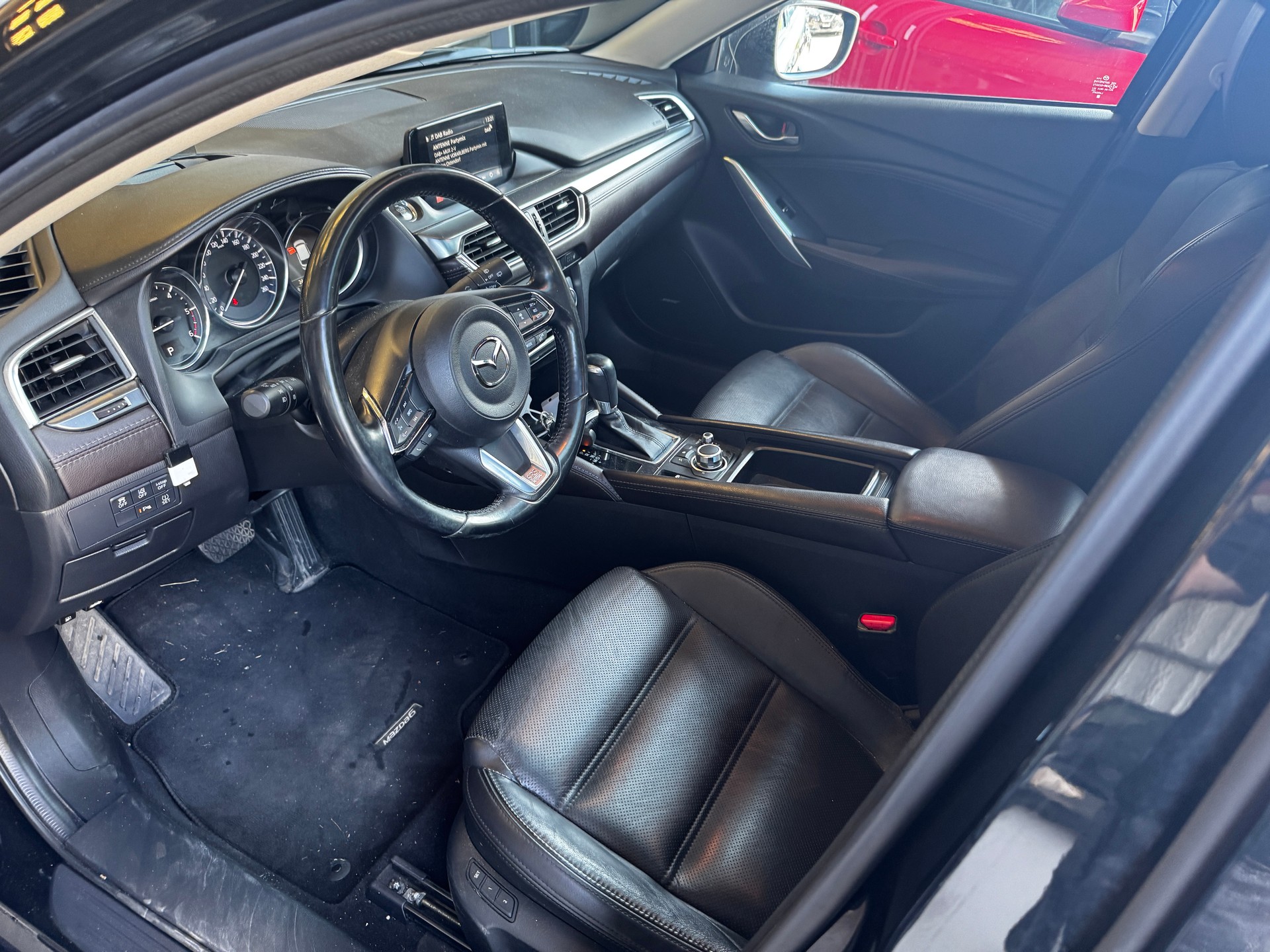 MAZDA 6 Sportwagon SKYACTIV-D 175 Revolution Automat AWD-image-11