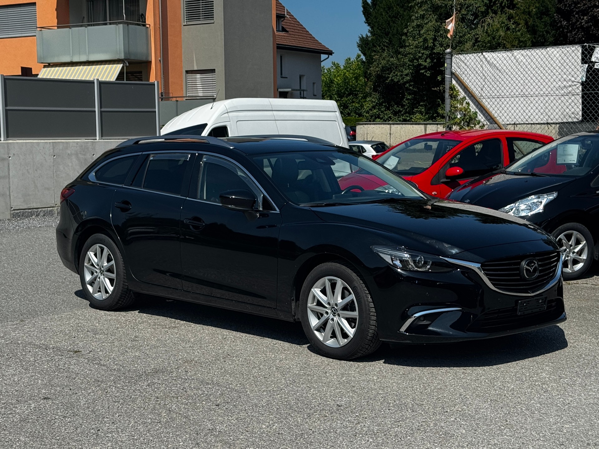 MAZDA 6 Sportwagon SKYACTIV-D 175 Revolution Automat AWD-image-2