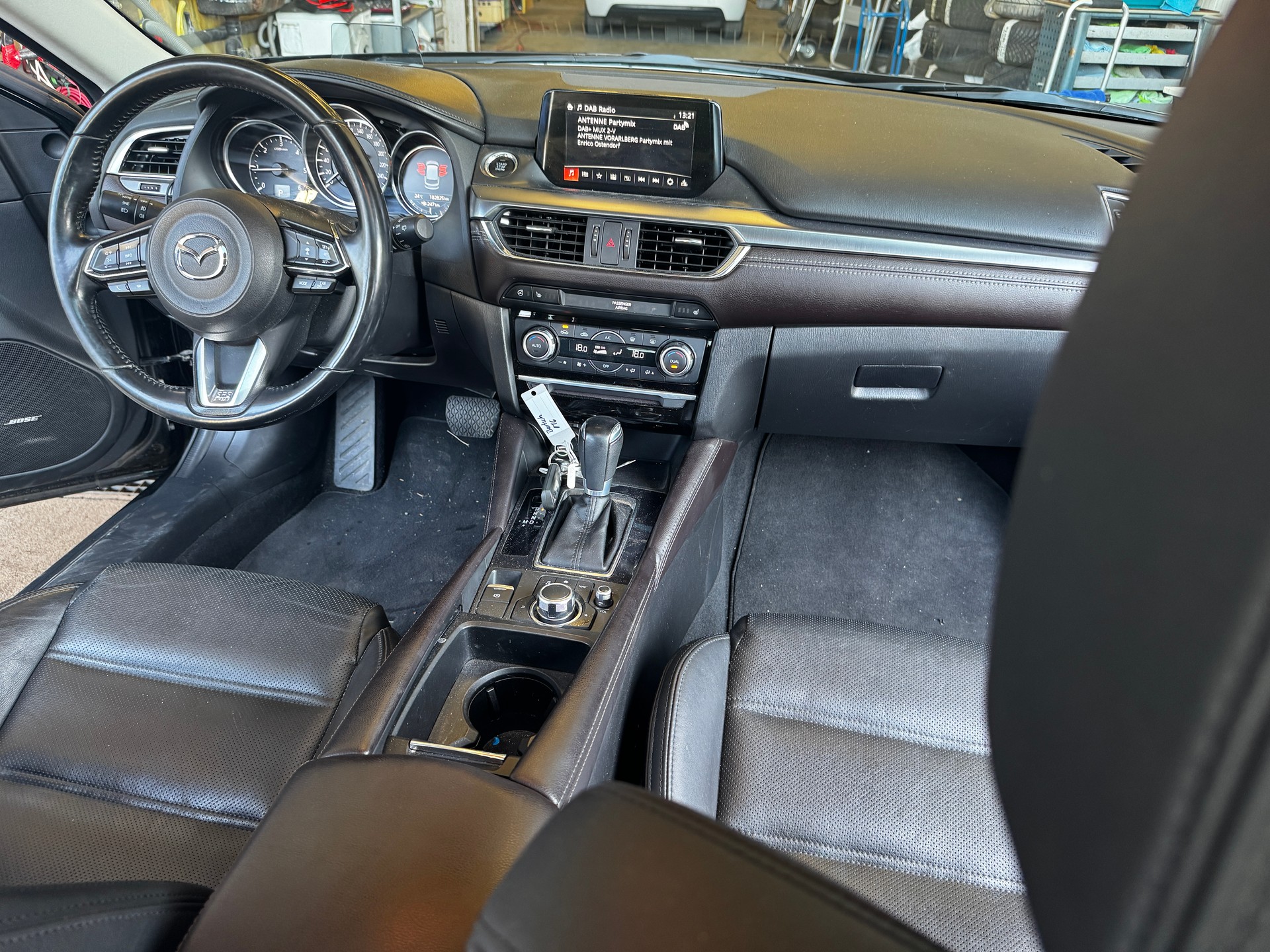 MAZDA 6 Sportwagon SKYACTIV-D 175 Revolution Automat AWD-image-7