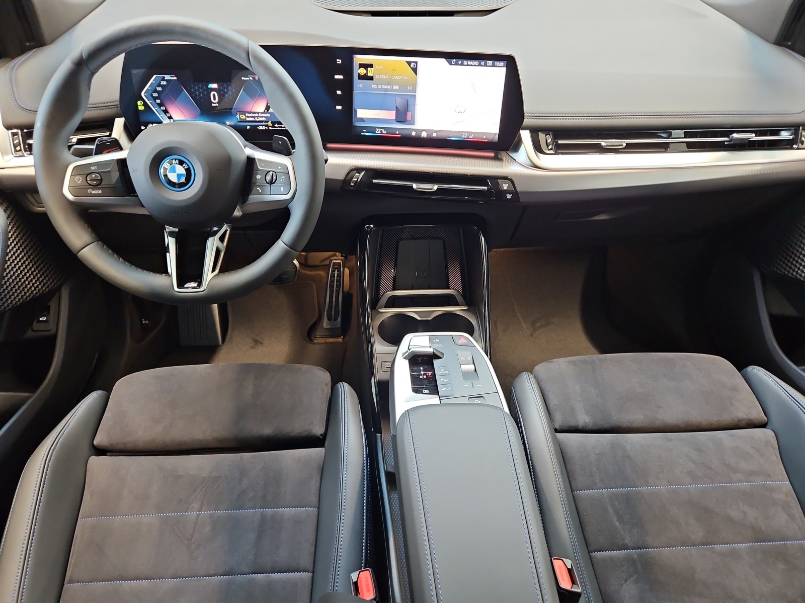 BMW 230e xDrive. Active Tourer M Sport-image-13