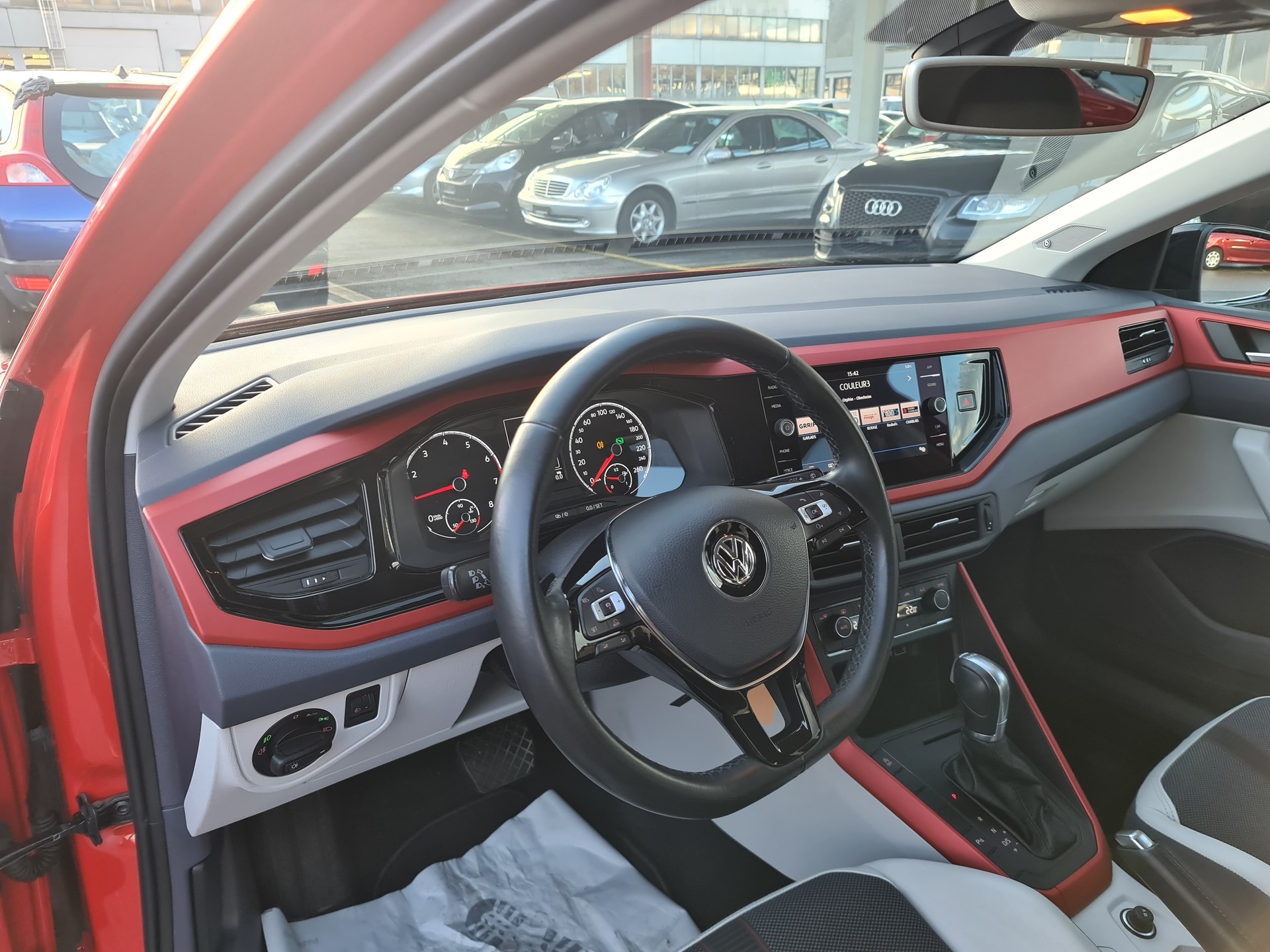 VW Polo 1.0 TSI BMT Highline DSG-image-4