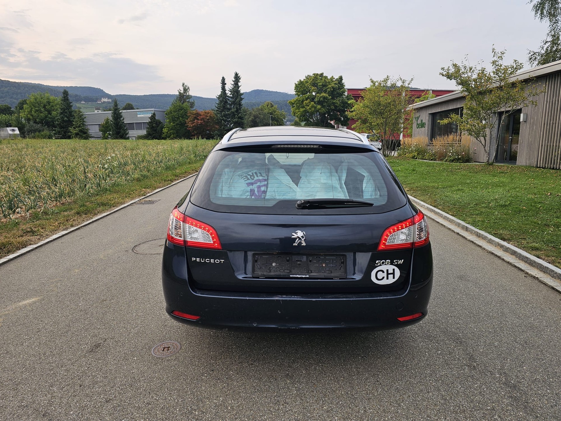 PEUGEOT 508 SW 1.6 16V T Active-image-2