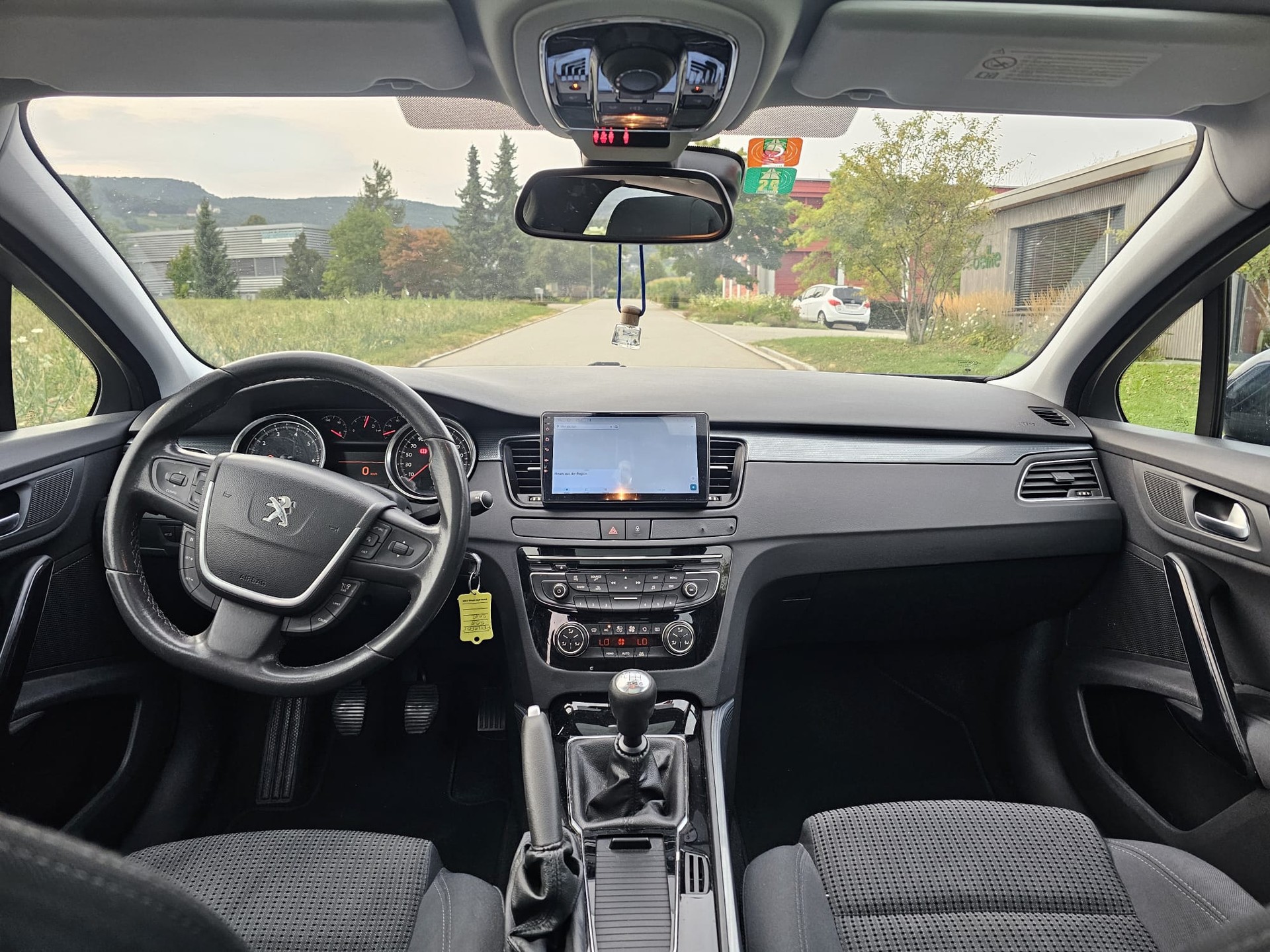 PEUGEOT 508 SW 1.6 16V T Active-image-7
