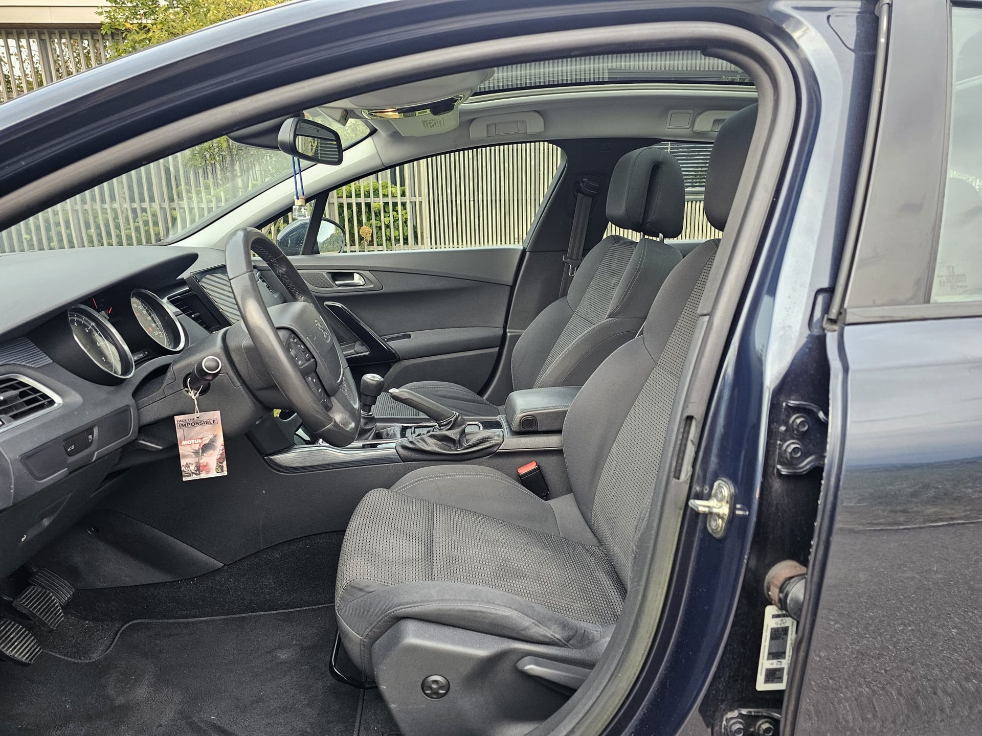 PEUGEOT 508 SW 1.6 16V T Active-image-8