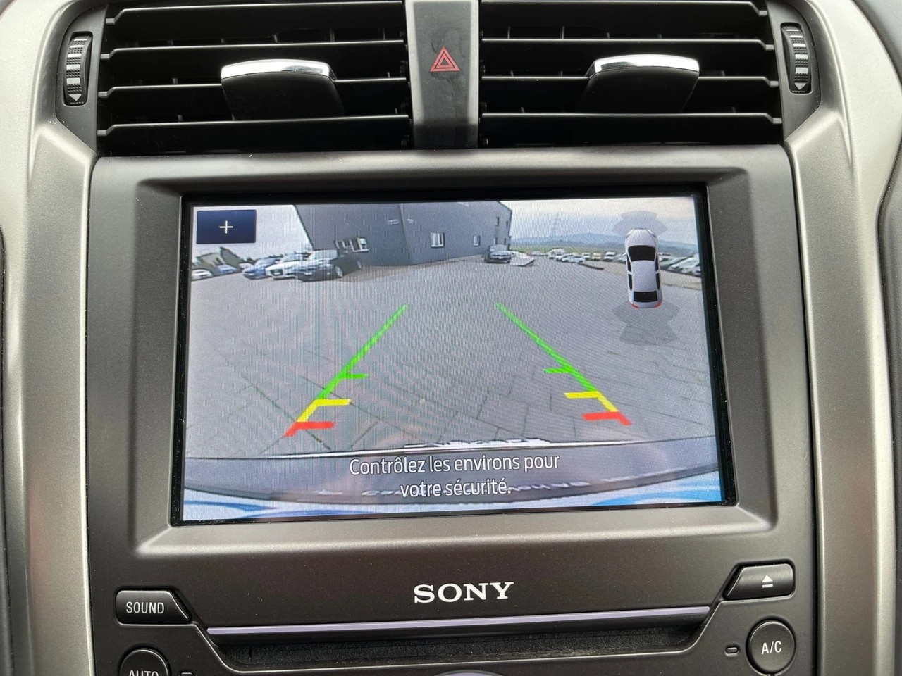 FORD Mondeo 2.0TDCi AWD Vignale Automatik-image-10