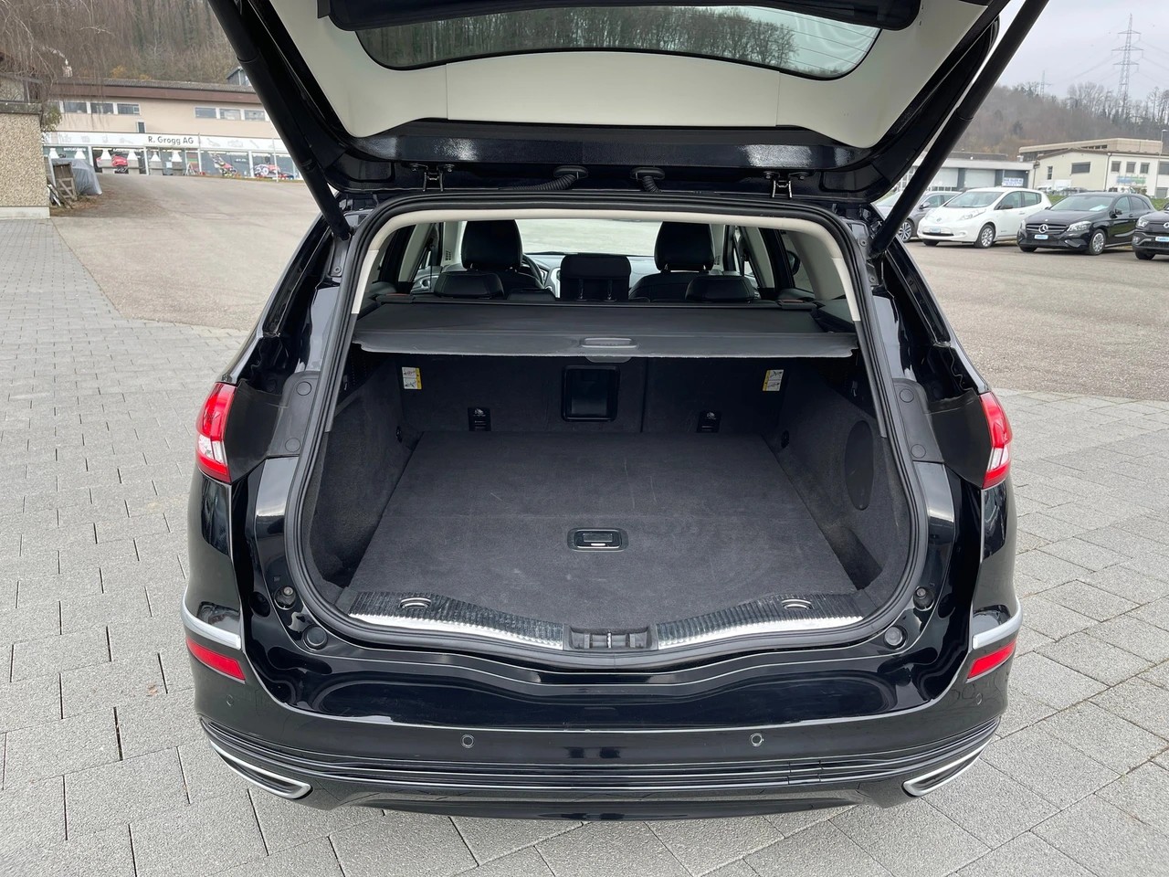 FORD Mondeo 2.0TDCi AWD Vignale Automatik-image-13