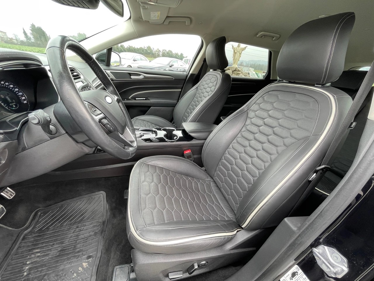 FORD Mondeo 2.0TDCi AWD Vignale Automatik-image-8