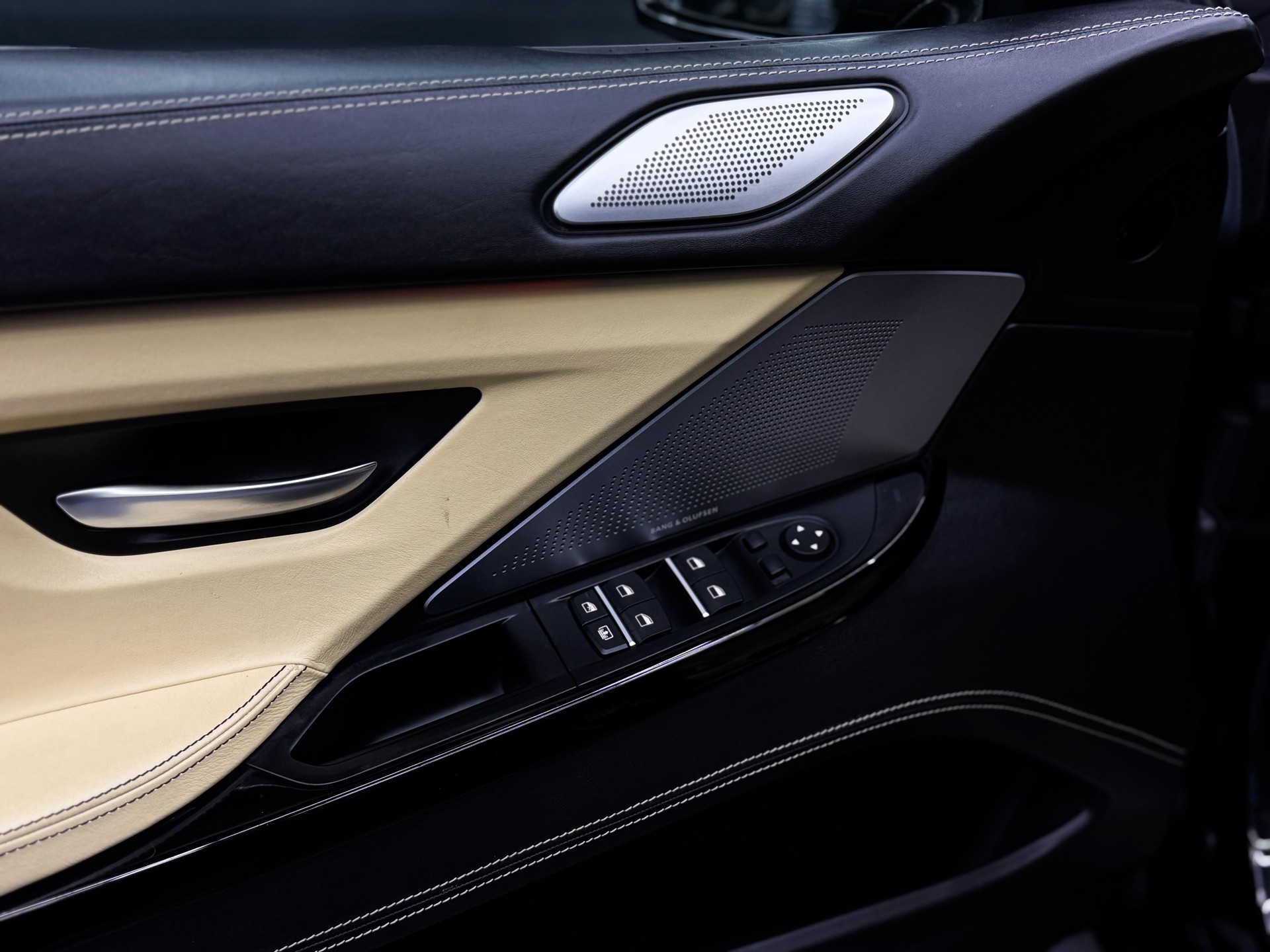 BMW 650i Gran Coupé xDrive-image-17