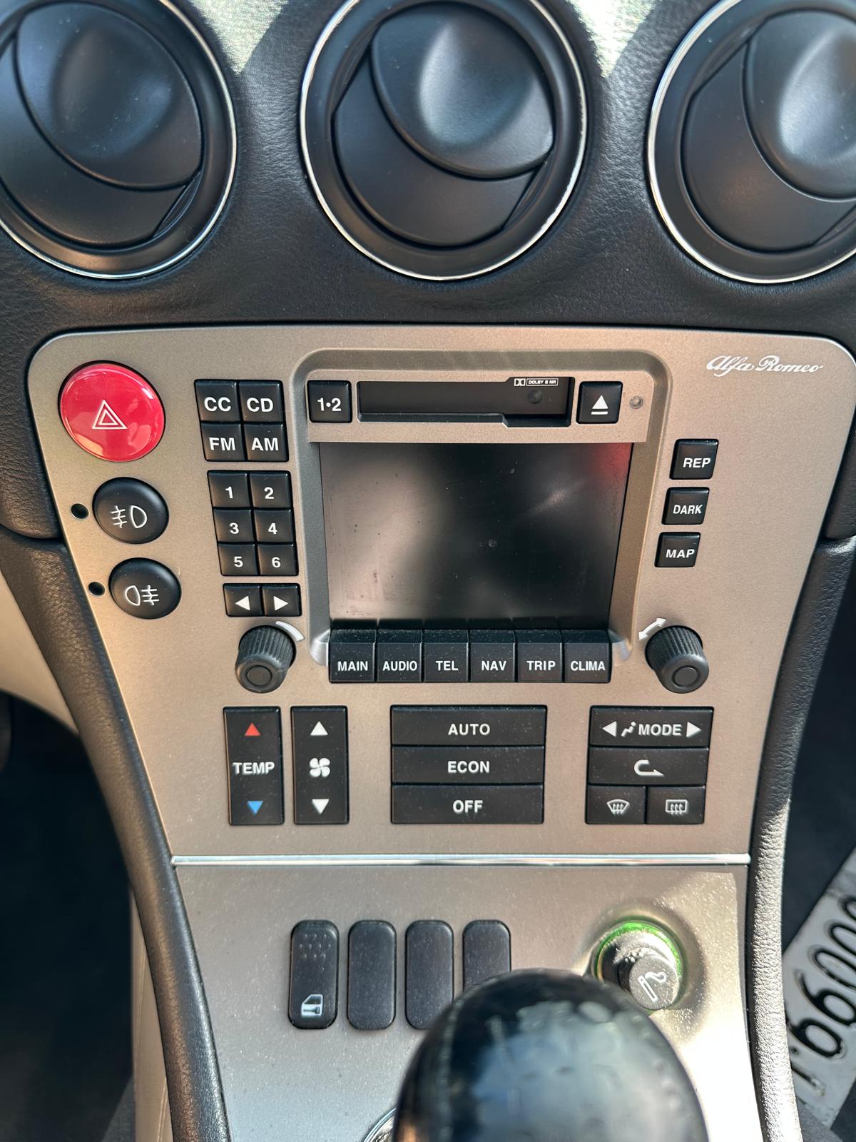 ALFA ROMEO 2.0 TS-image-16