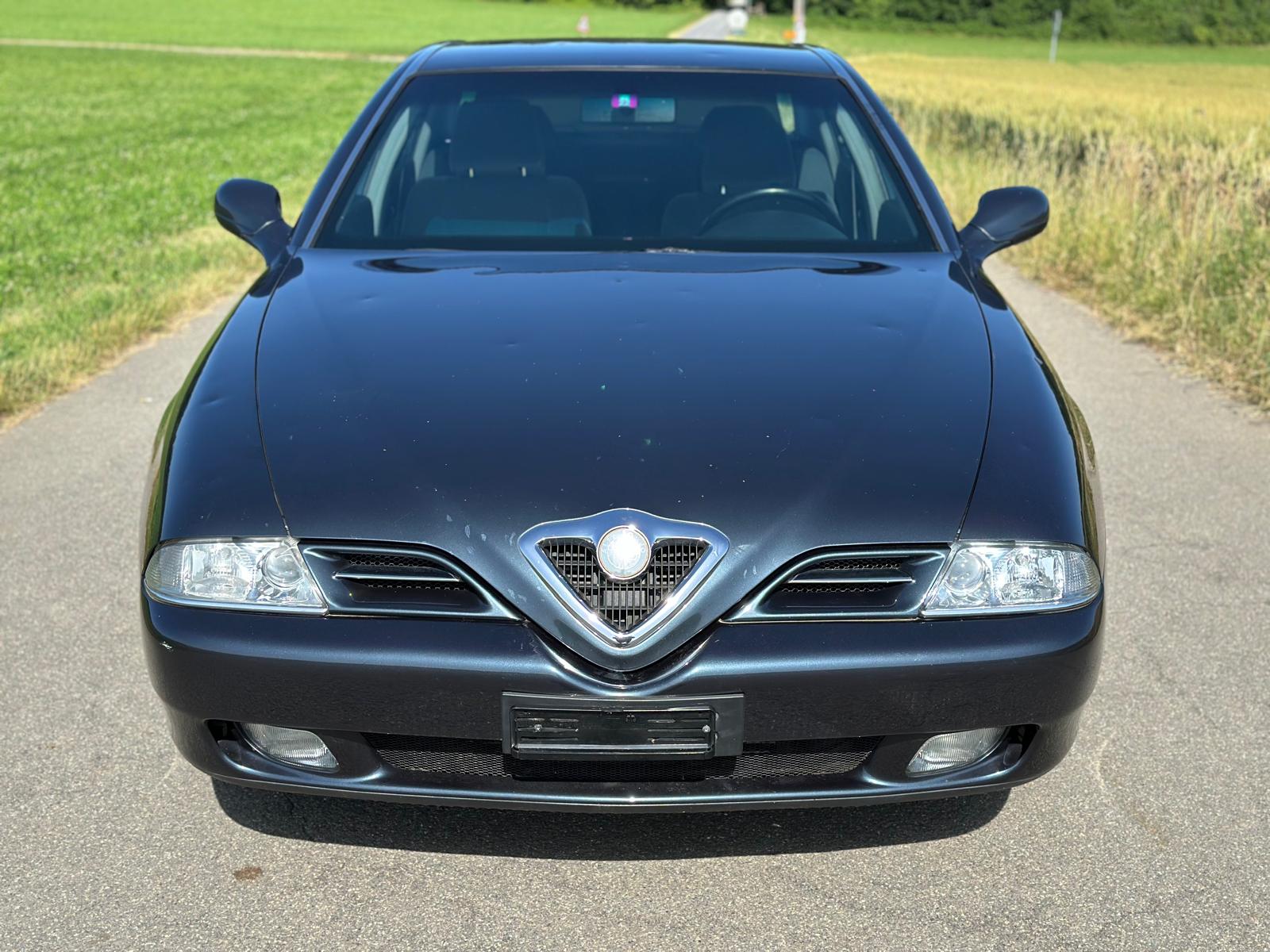 ALFA ROMEO 2.0 TS-showroom-element-2
