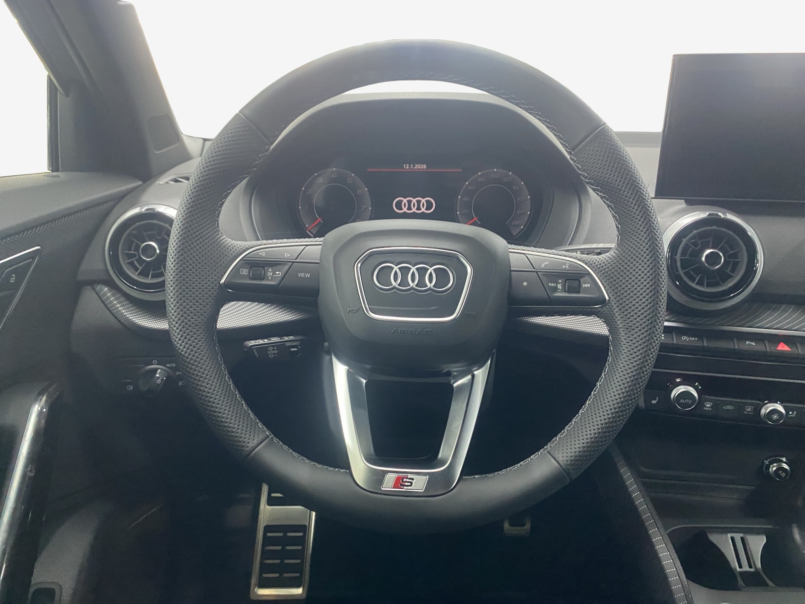 AUDI Q2 35 TFSI advanced S-tronic-image-9