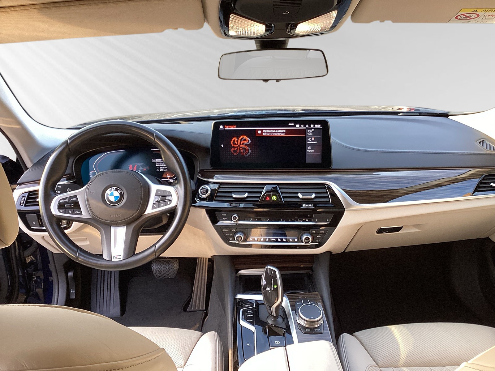 BMW 520d xDrive 48V M Sport Steptronic-image-5
