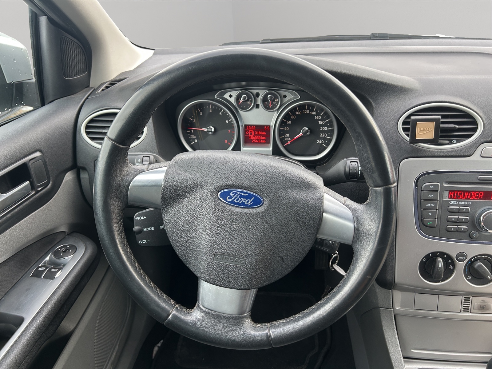 FORD Focus 1.6i Carving-image-15