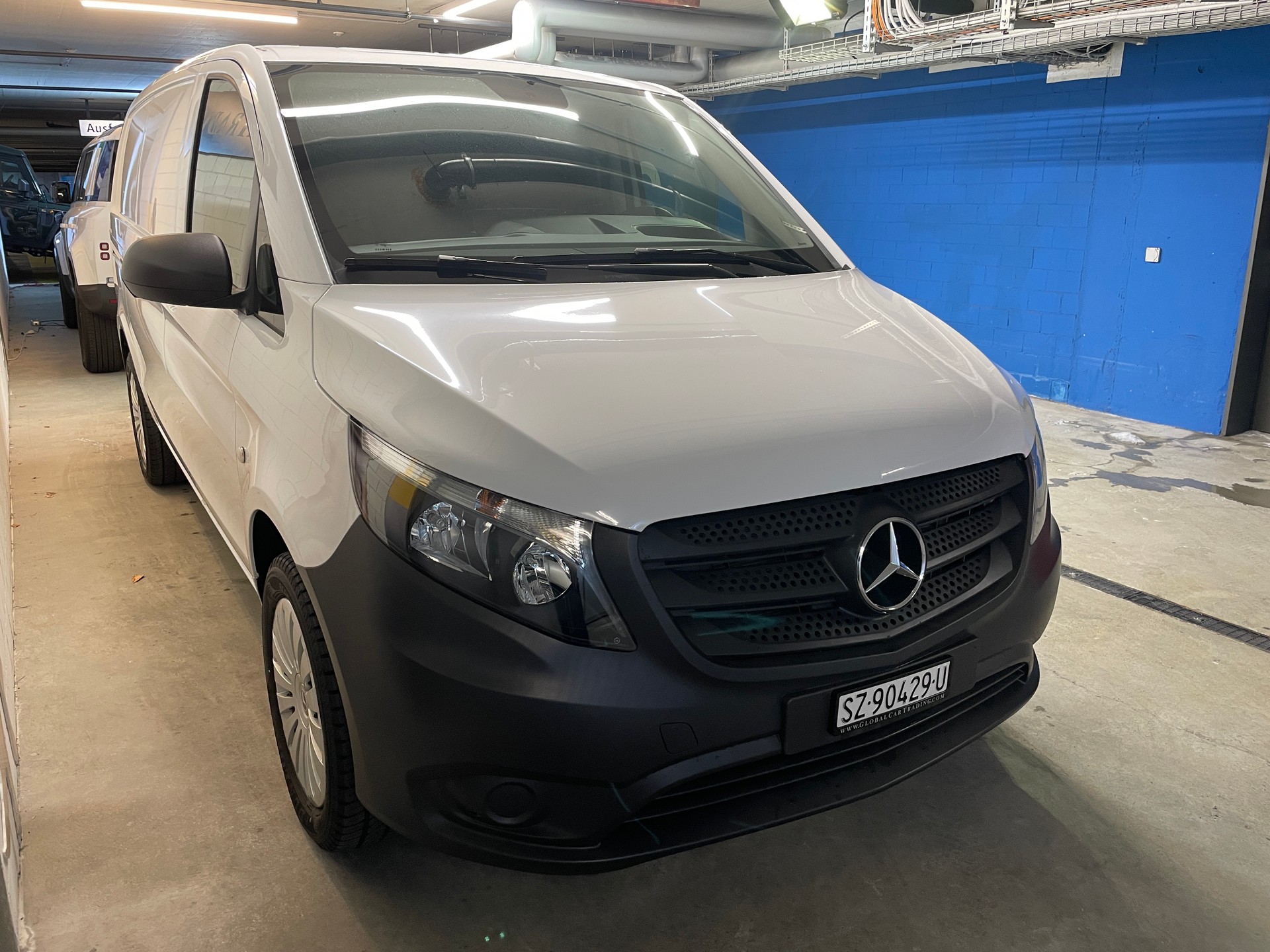 MERCEDES-BENZ Vito 114 CDI Lang 9G-Tronic 4M Base ALLRAD-image-2