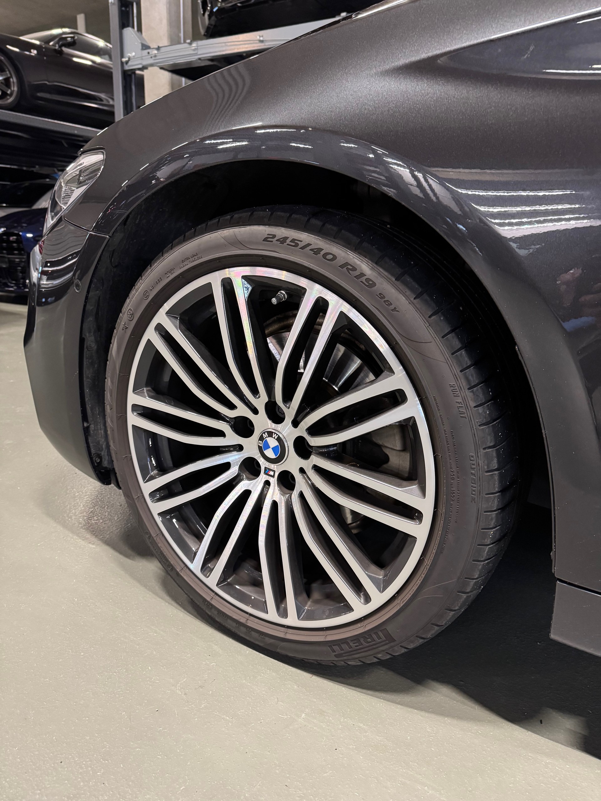 BMW 520d xDrive Steptronic M-Sport-image-6