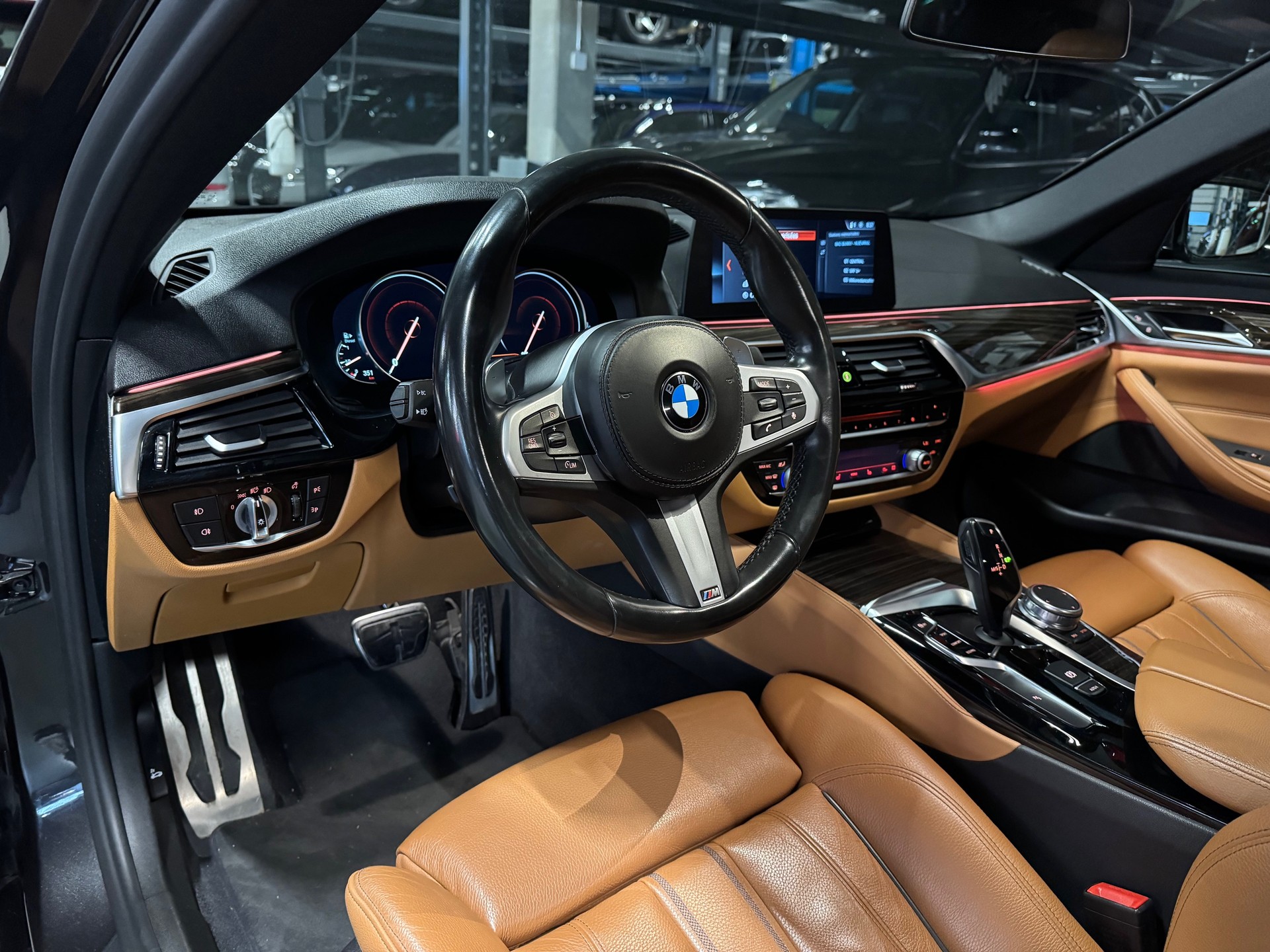 BMW 520d xDrive Steptronic M-Sport-image-7