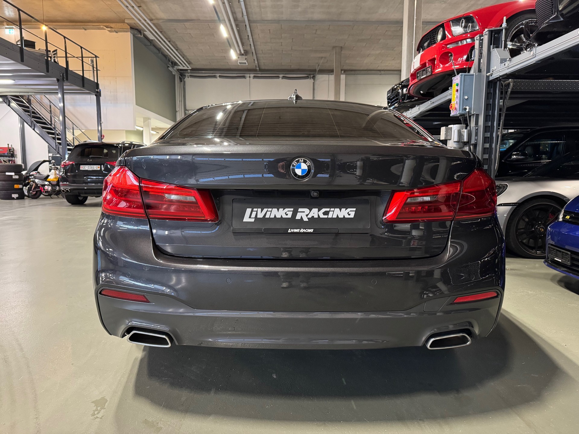 BMW 520d xDrive Steptronic M-Sport-image-3