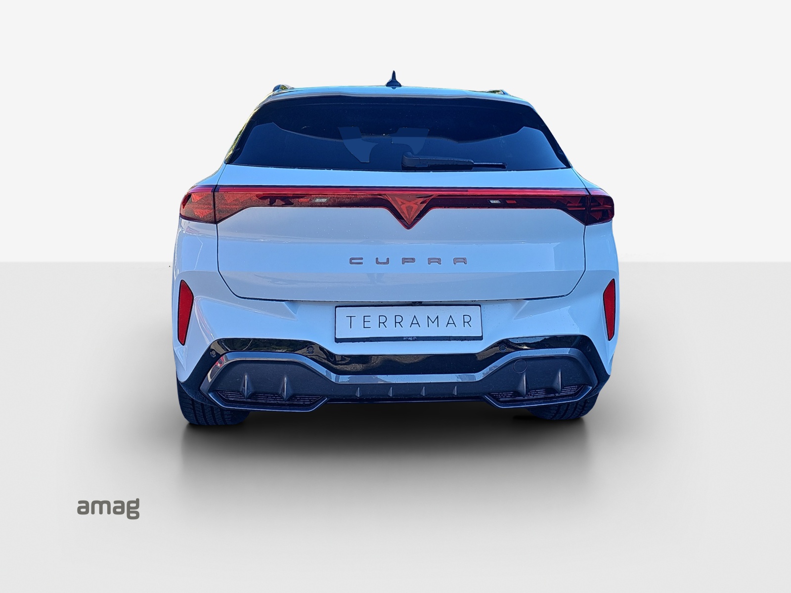 CUPRA Terramar 1.5 eHybrid DSG VZ-image-4