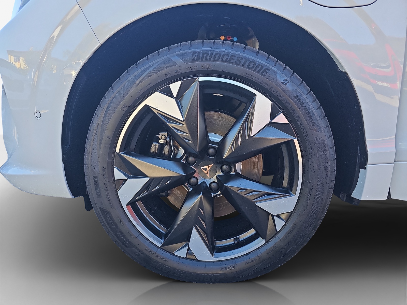 CUPRA Terramar 1.5 eHybrid DSG VZ-image-15