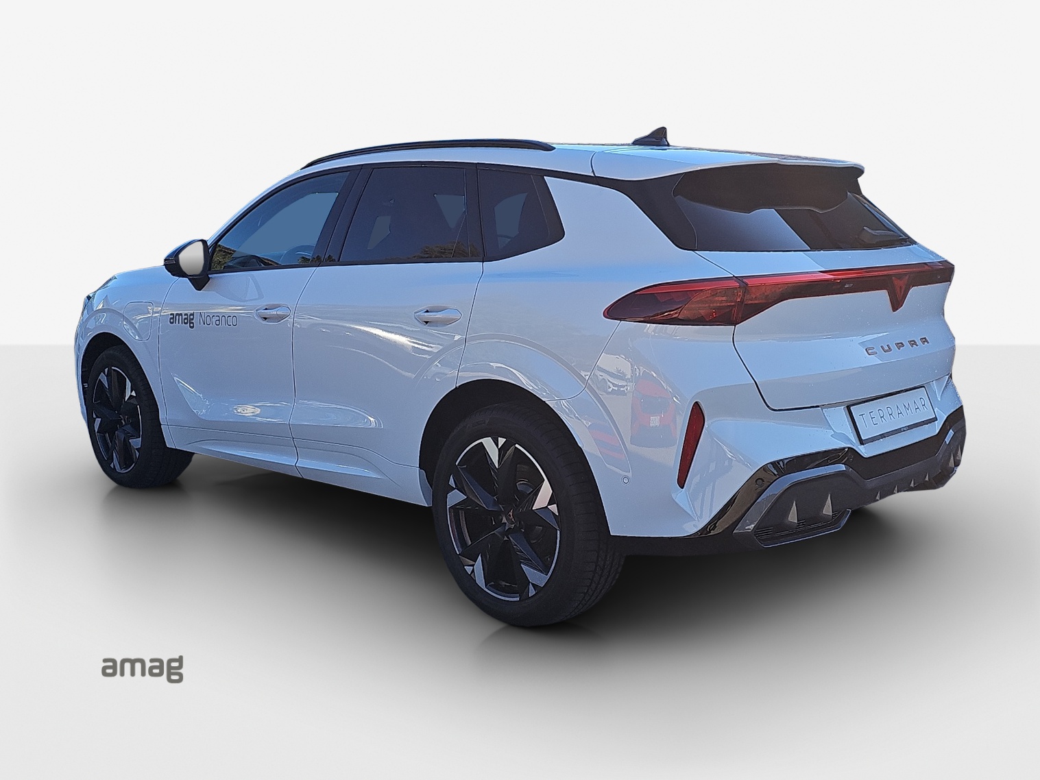 CUPRA Terramar 1.5 eHybrid DSG VZ-image-3