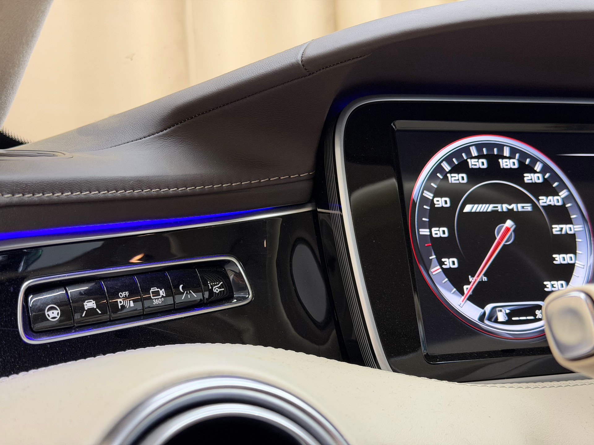 MERCEDES-BENZ S 63 AMG Coupé 4Matic Speedshift MCT-image-10