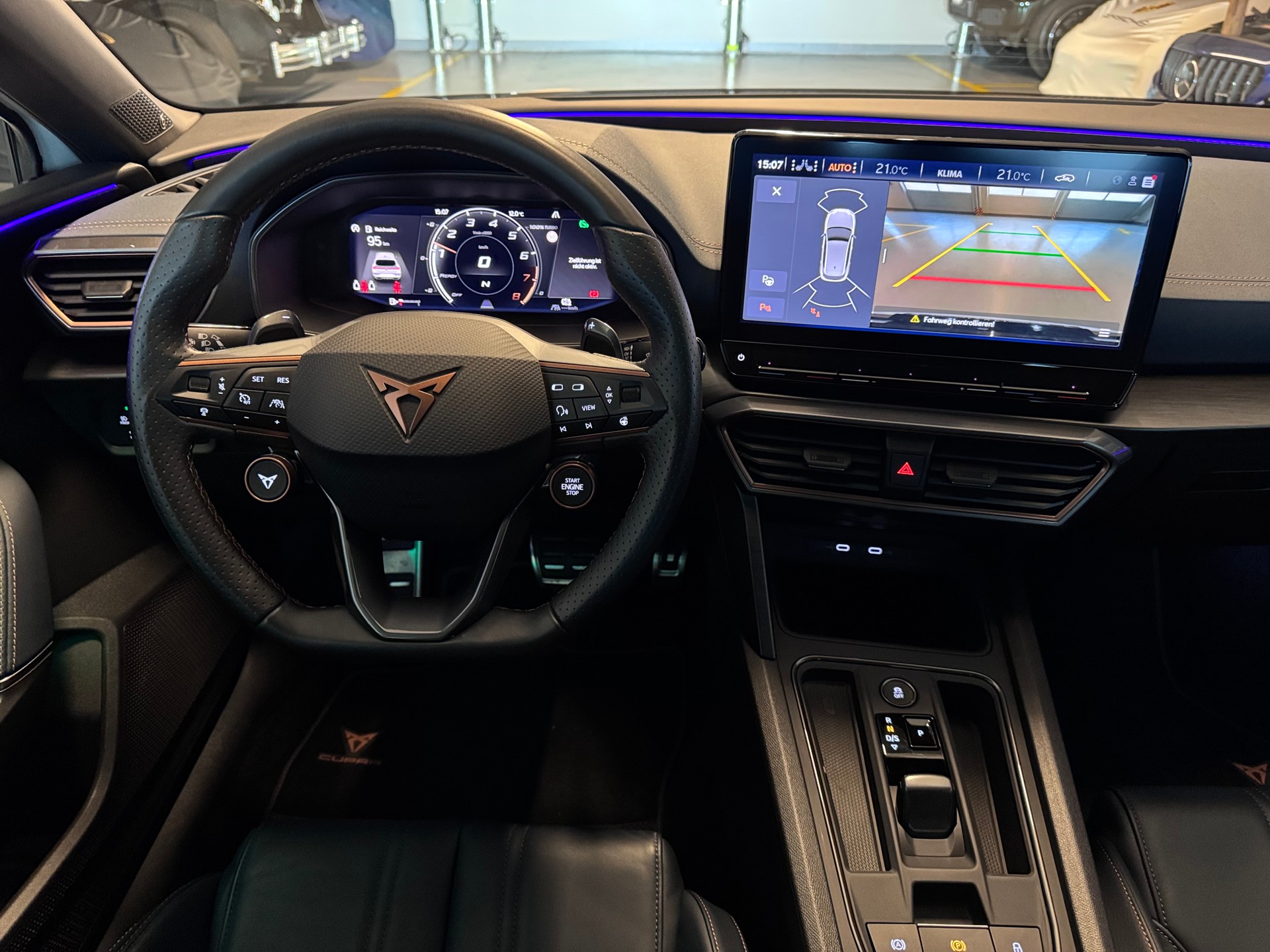 CUPRA LEON VZ 2.0 TSI DSG-image-5