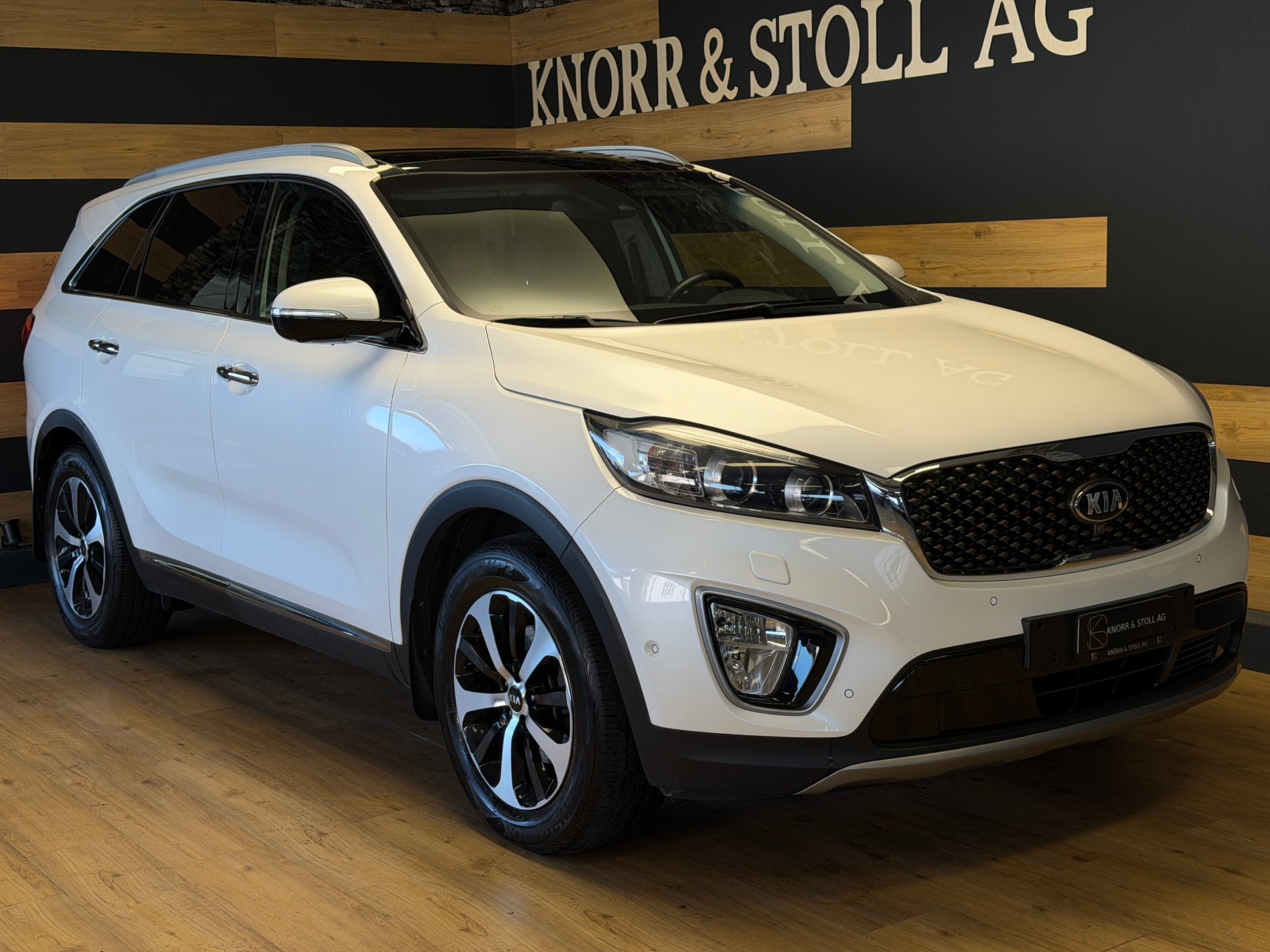KIA Sorento 2.2 CRDI Style 7P. Automatic-showroom-element-1