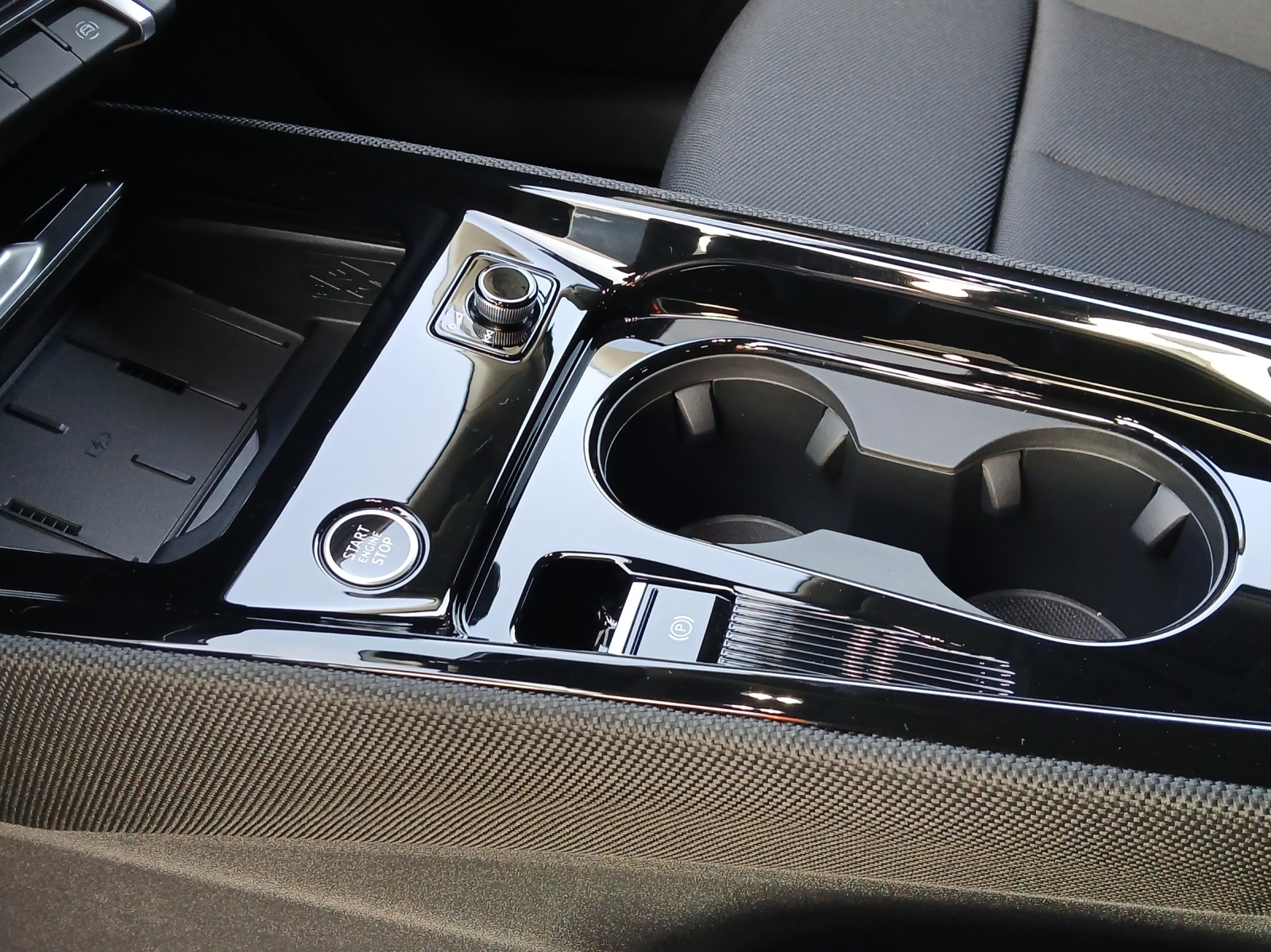 AUDI Q3 SUV 110 kW TFSI S tronic-image-15