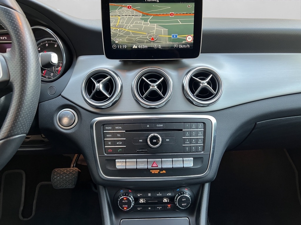 MERCEDES-BENZ GLA 200 – Pack Night – KEYLESS – Caméra – Angle mort-image-12
