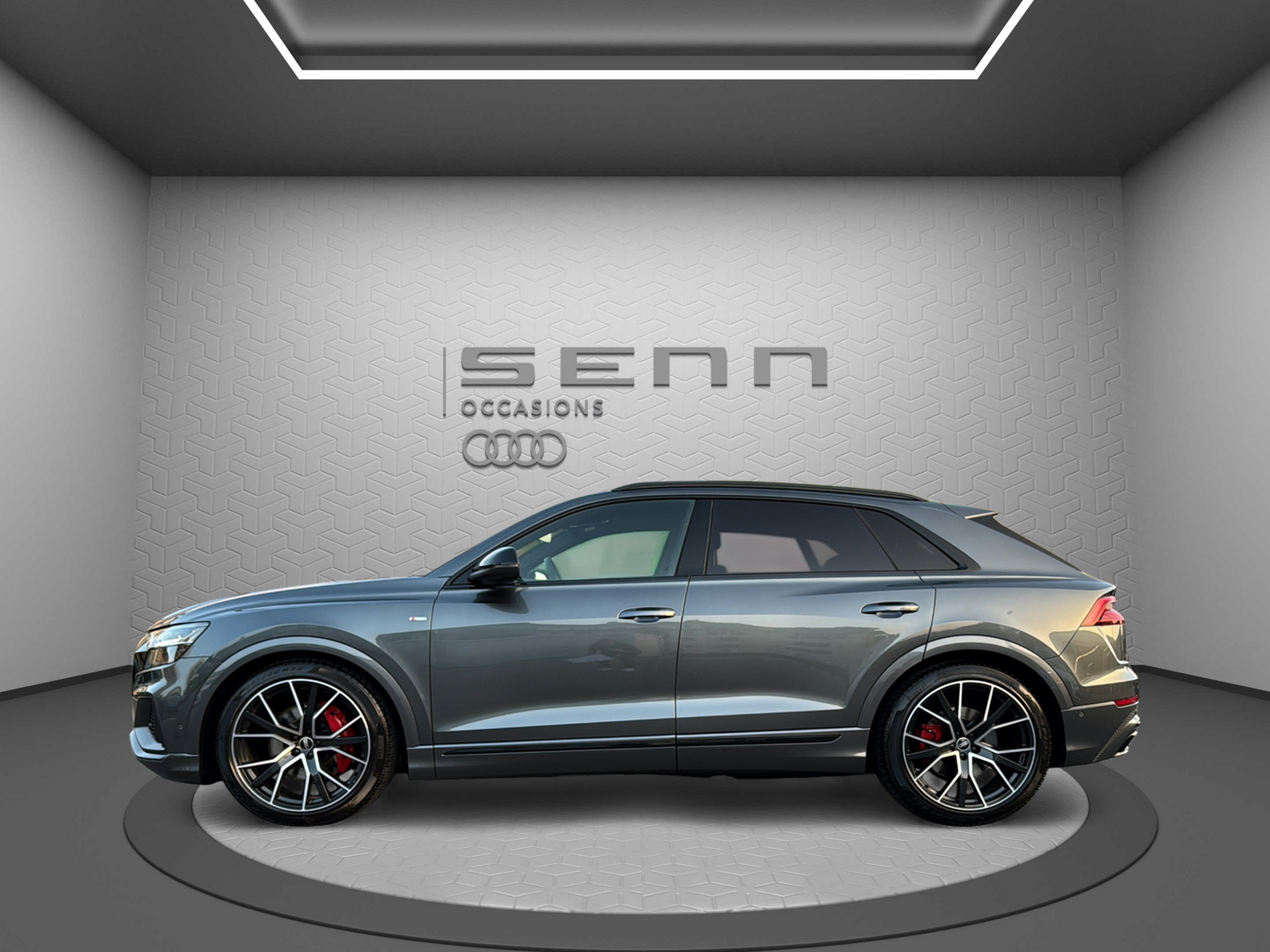 AUDI Q8 55 TFSI Black Edition quattro tiptronic-image-2