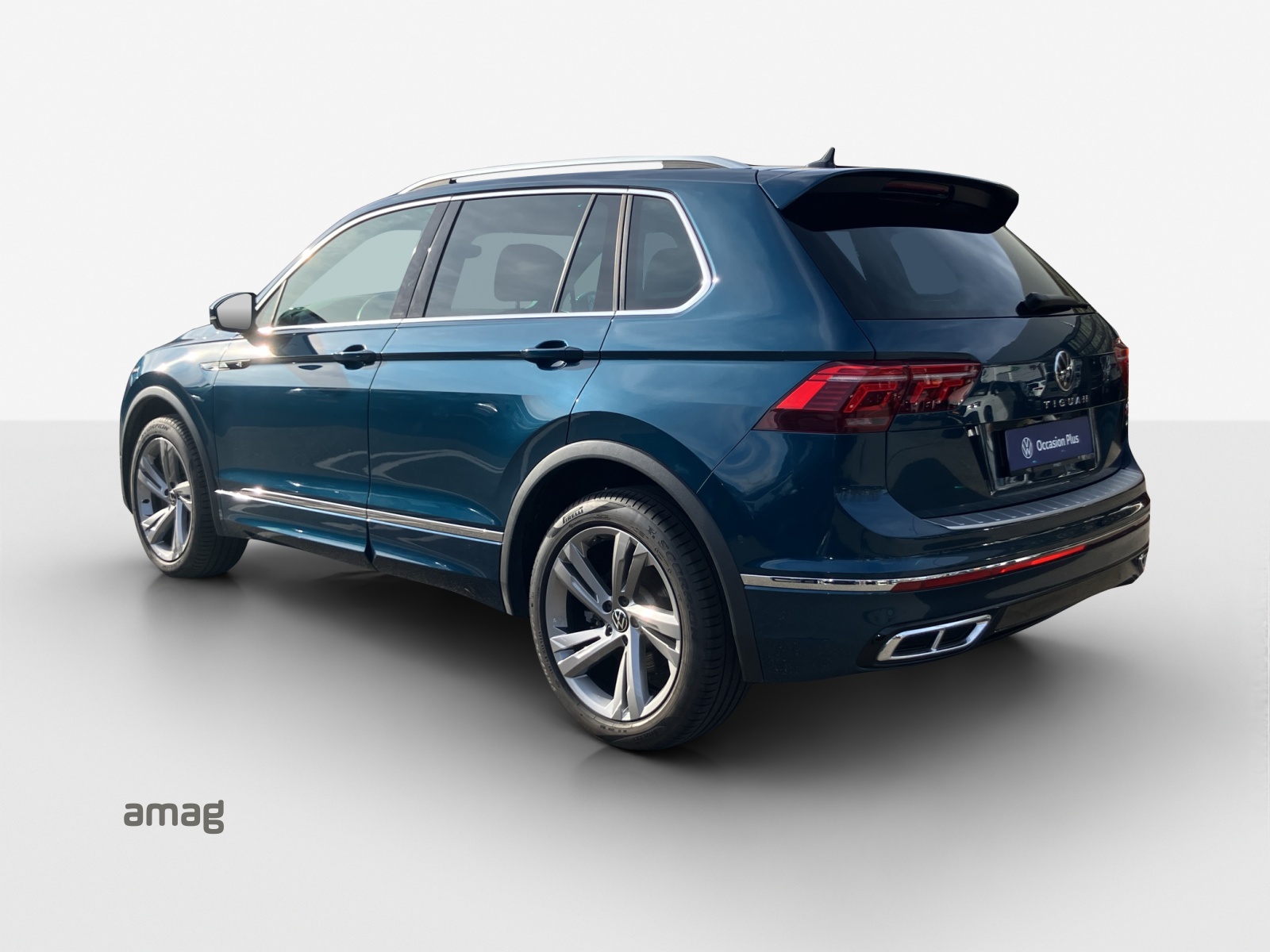 VW Tiguan 2.0TSI R-Line 4Motion DSG-image-2