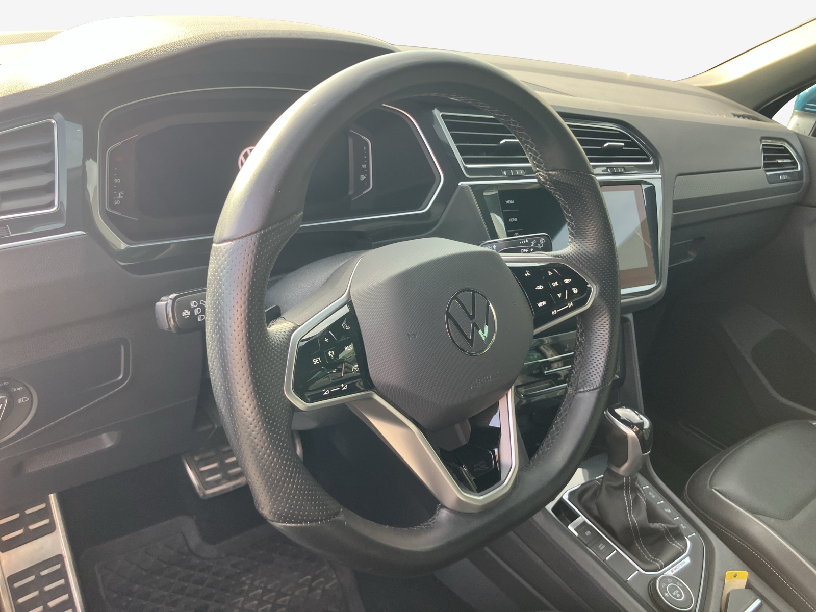VW Tiguan 2.0TSI R-Line 4Motion DSG-image-9