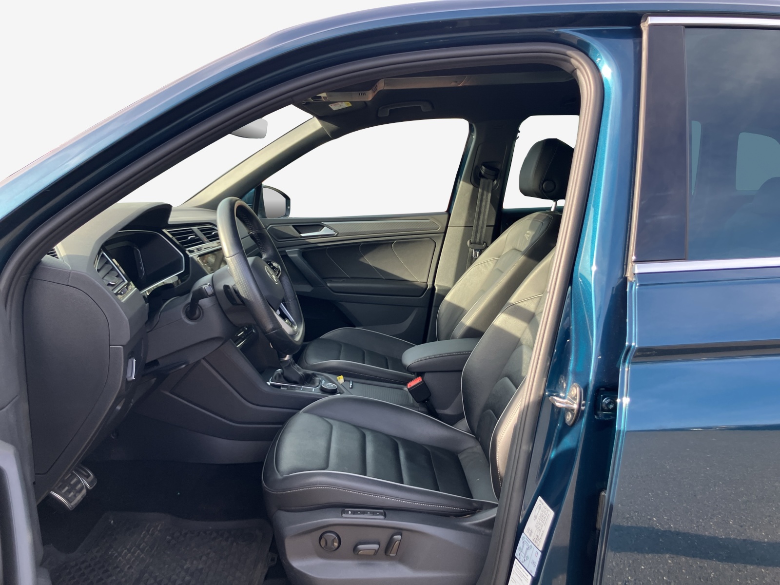 VW Tiguan 2.0TSI R-Line 4Motion DSG-image-7