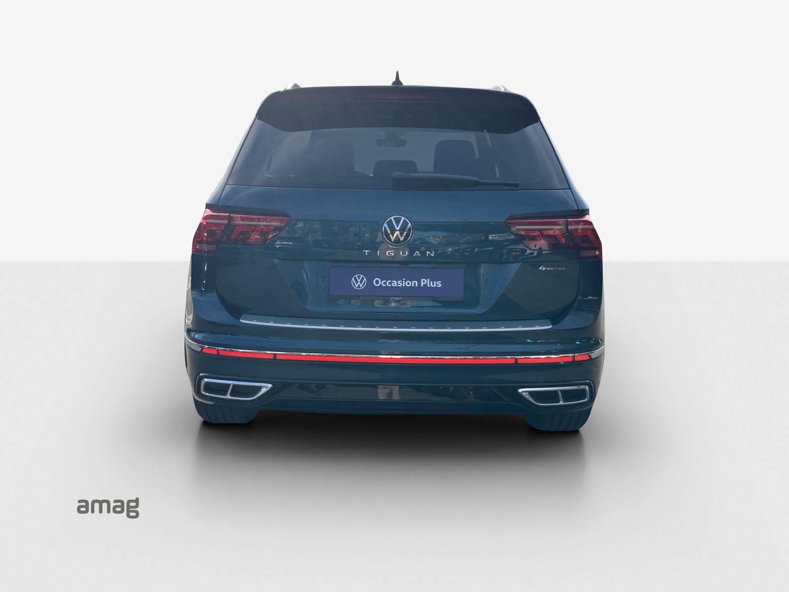 VW Tiguan 2.0TSI R-Line 4Motion DSG-image-3