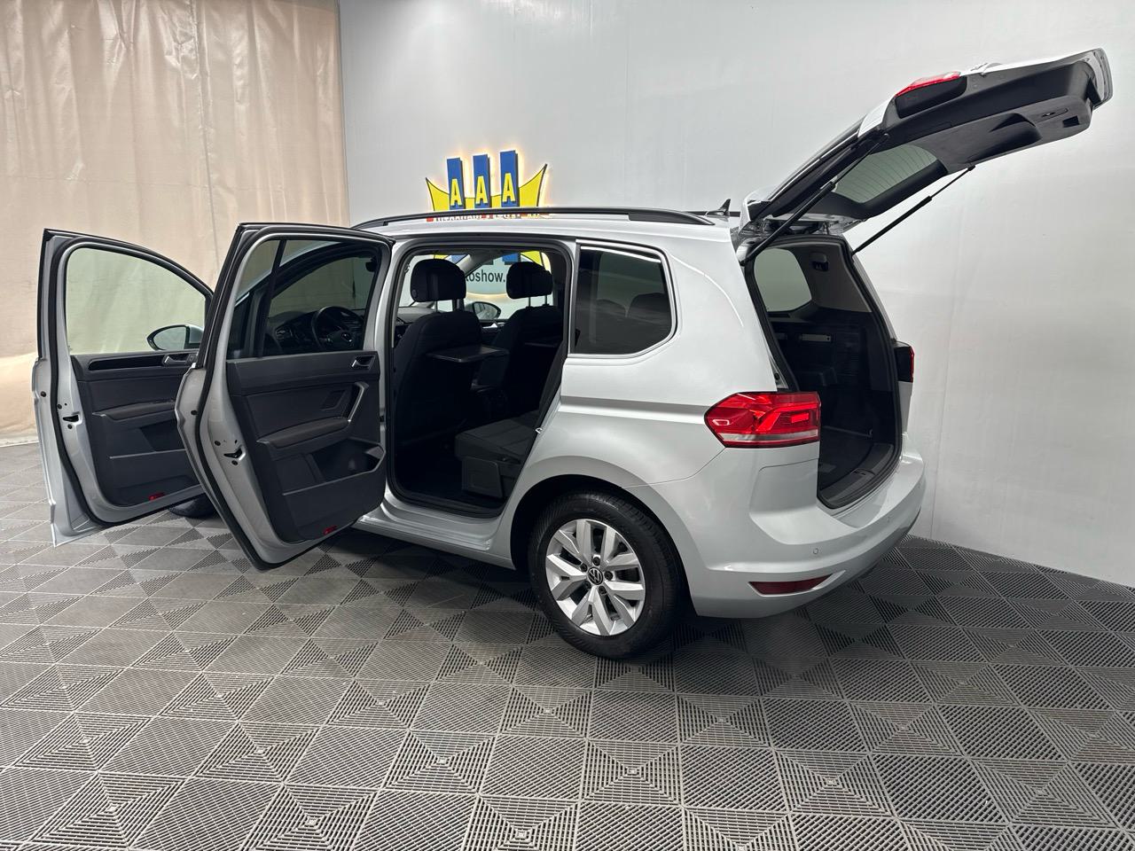 VW Touran 1.5 TSI EVO Comfortline DSG-image-13