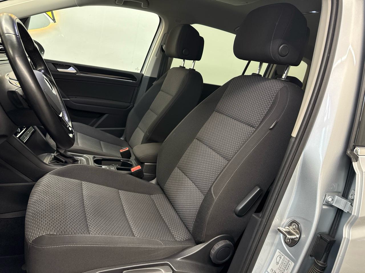 VW Touran 1.5 TSI EVO Comfortline DSG-image-3