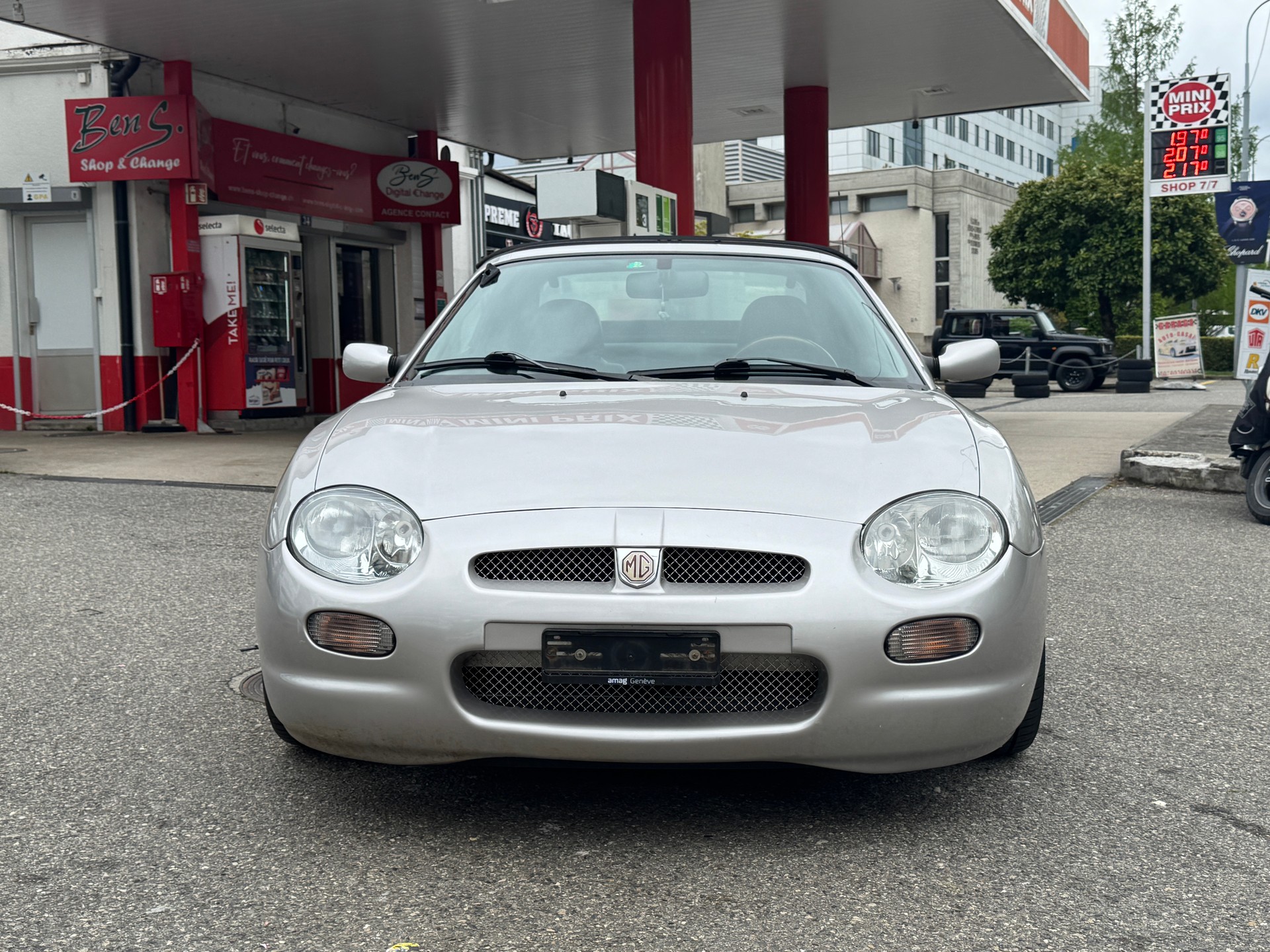 MG MGF 1.8i VVC Silverstone-image-0